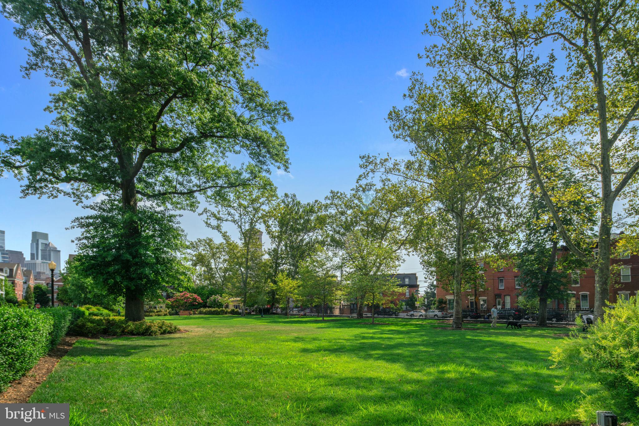 NAVAL SQUARE - Residential