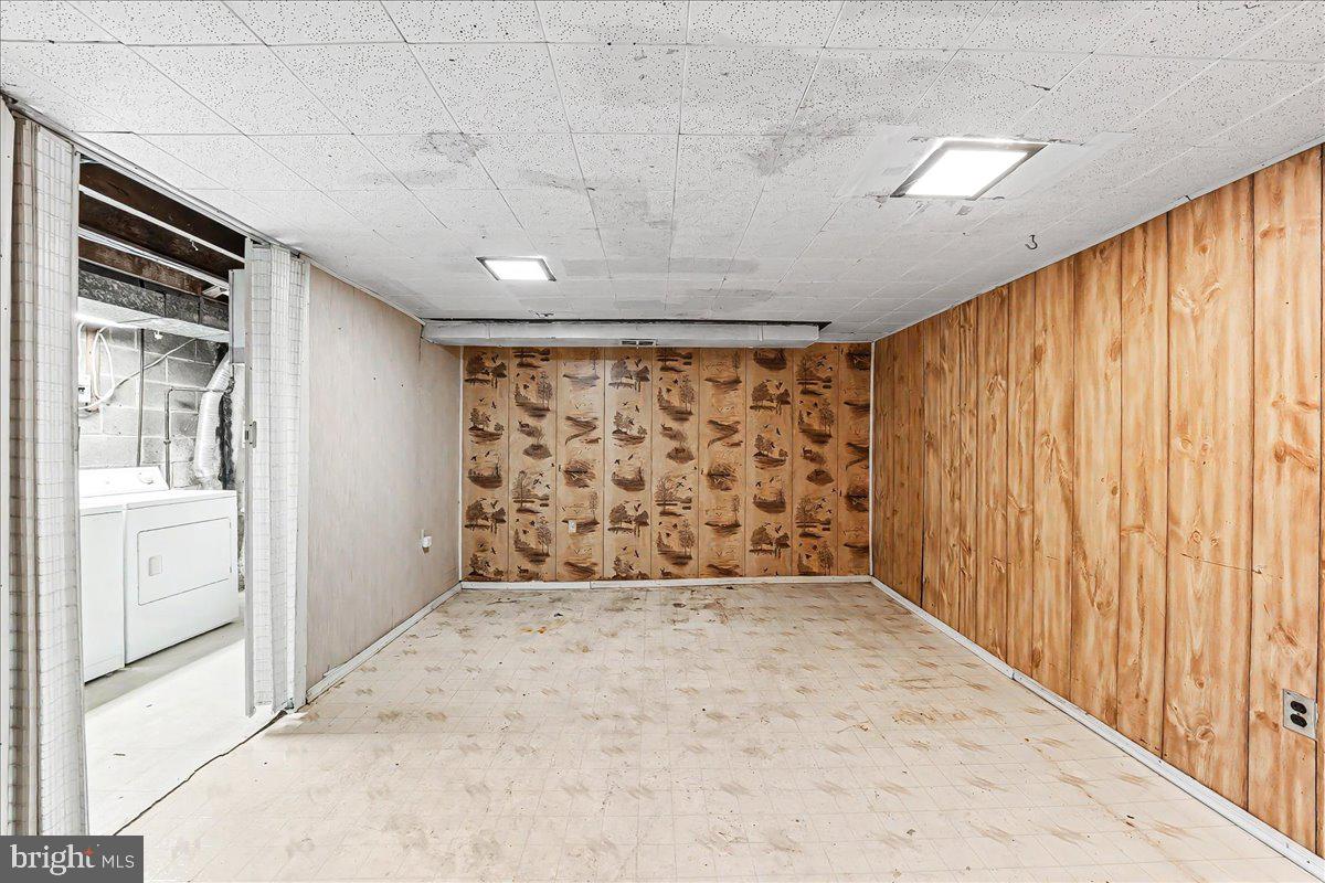 MARSHALL TERRACE - Residential