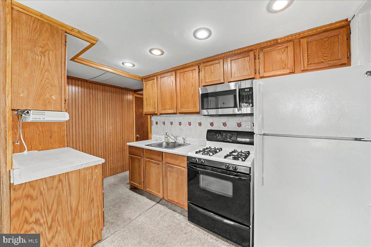 MARSHALL TERRACE - Residential