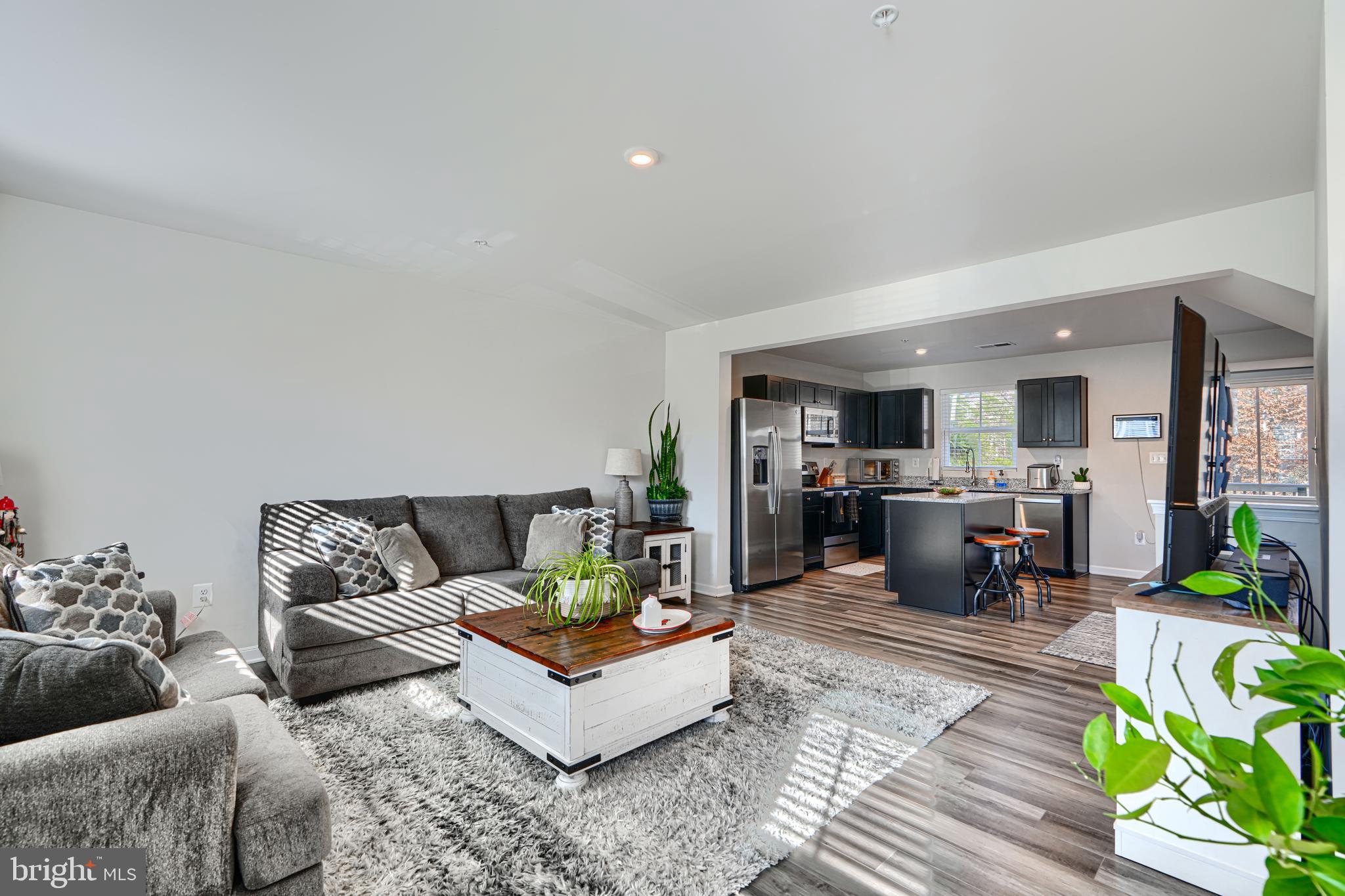 CHESAPEAKE CLUB - Residential