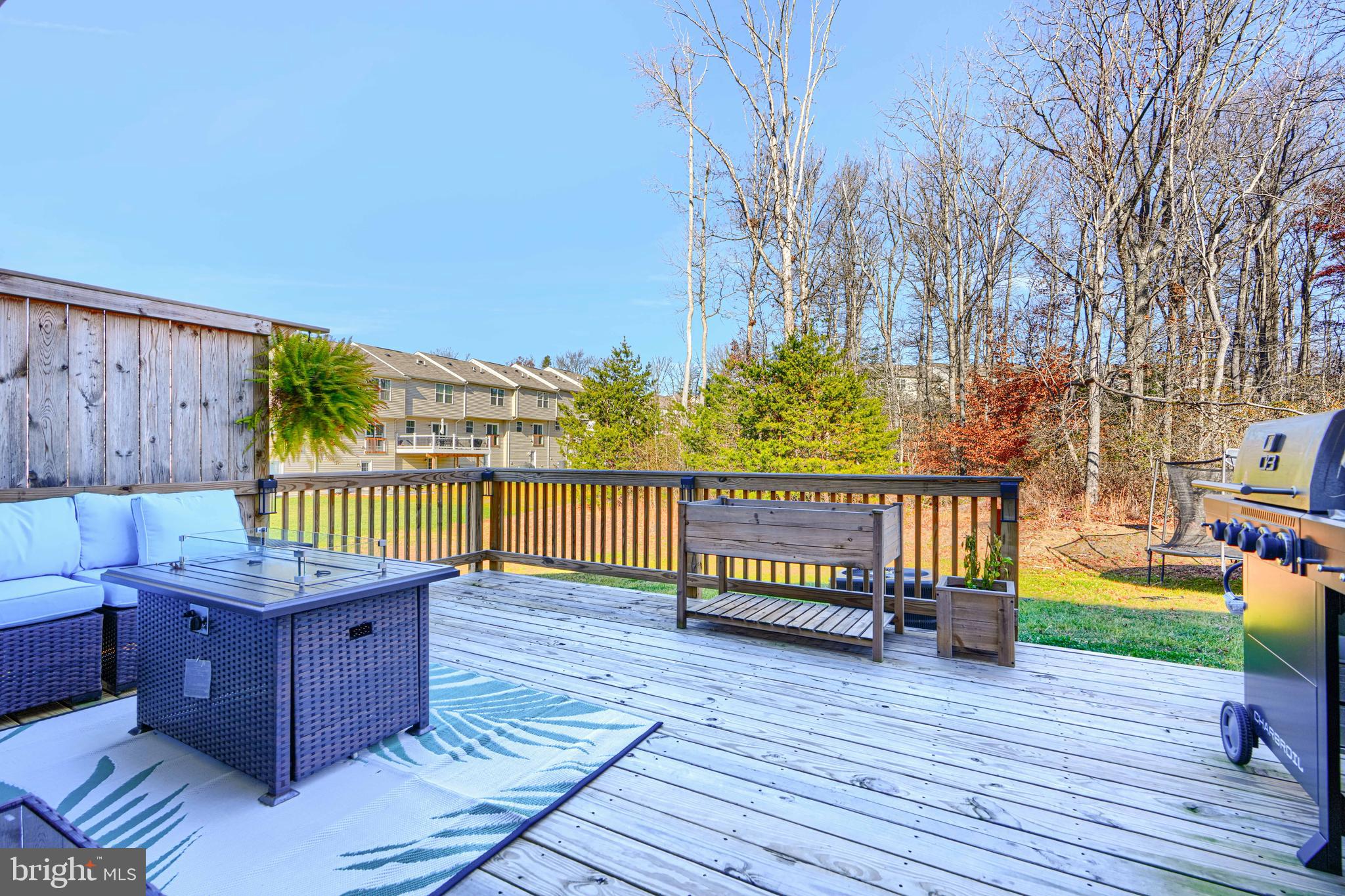 CHESAPEAKE CLUB - Residential