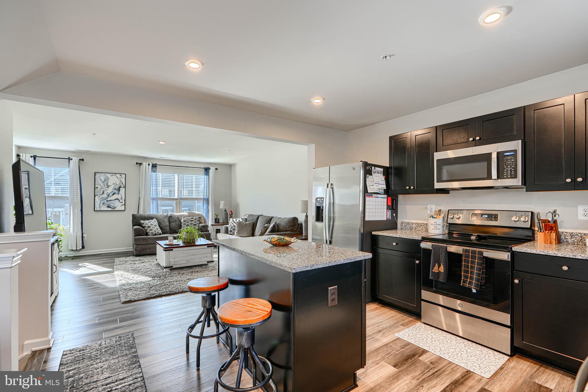 CHESAPEAKE CLUB - Residential