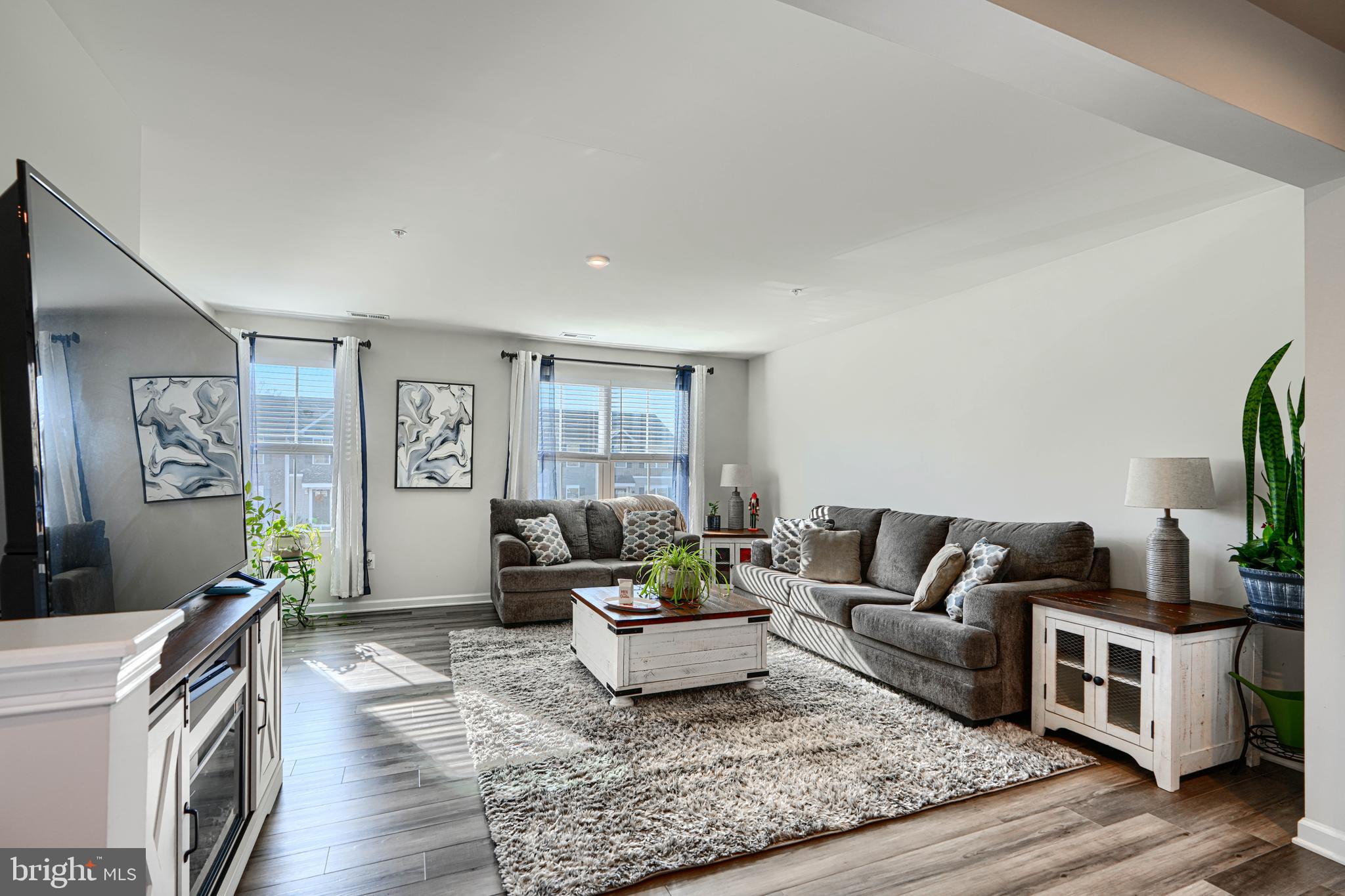 CHESAPEAKE CLUB - Residential