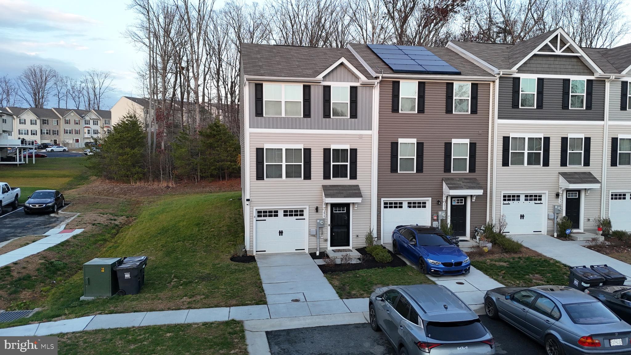 CHESAPEAKE CLUB - Residential