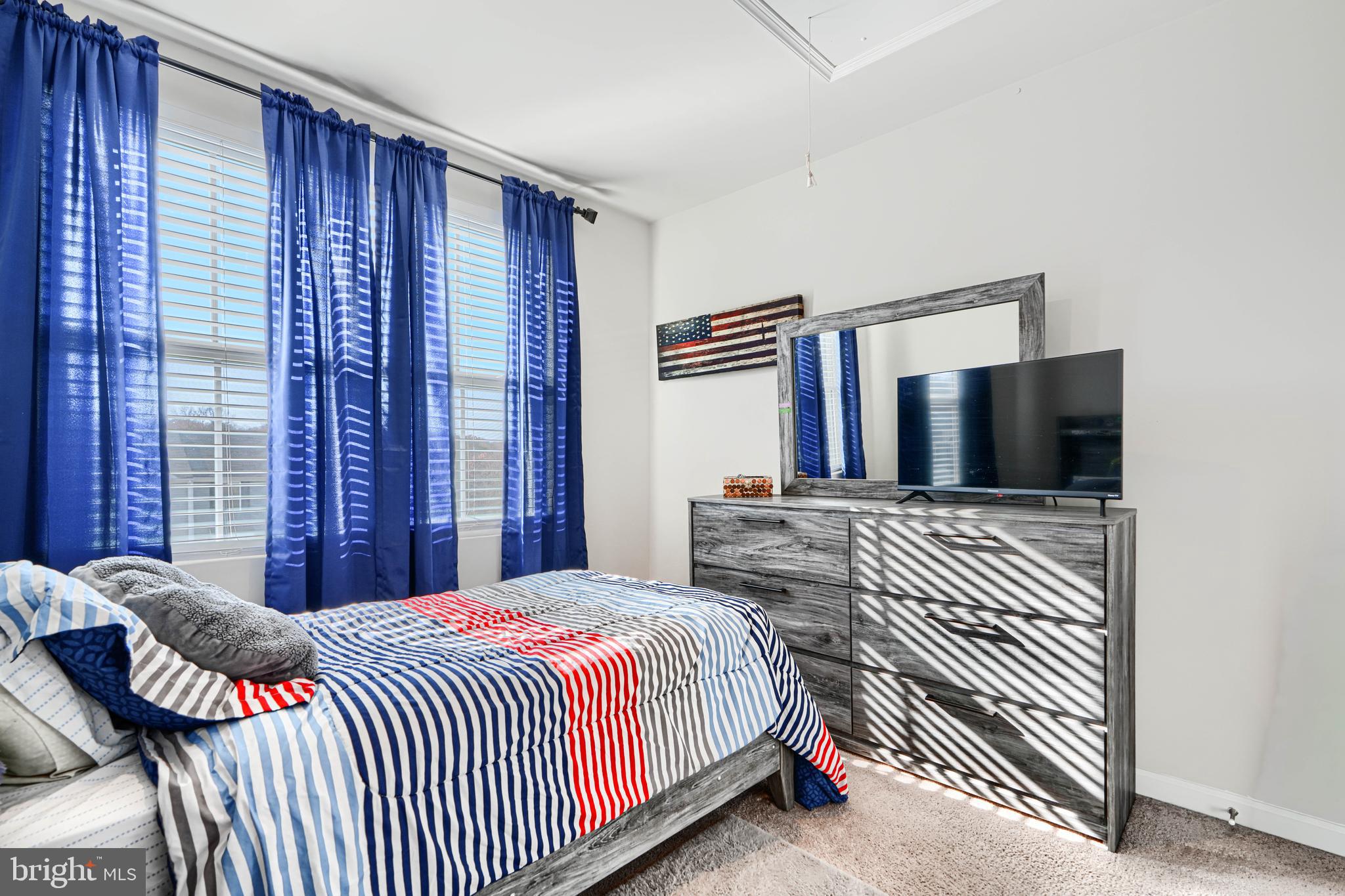 CHESAPEAKE CLUB - Residential