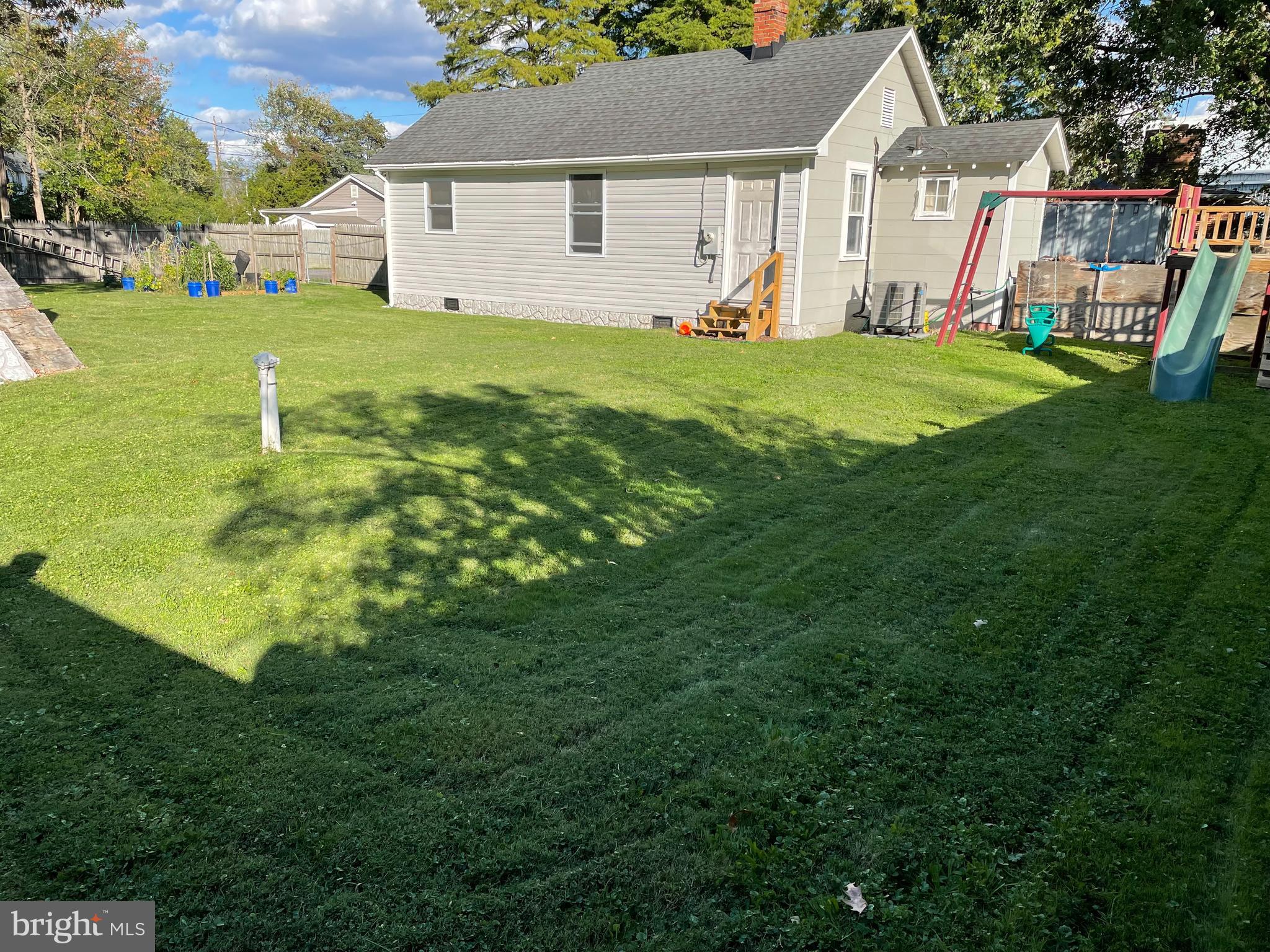 REGULARS - Residential