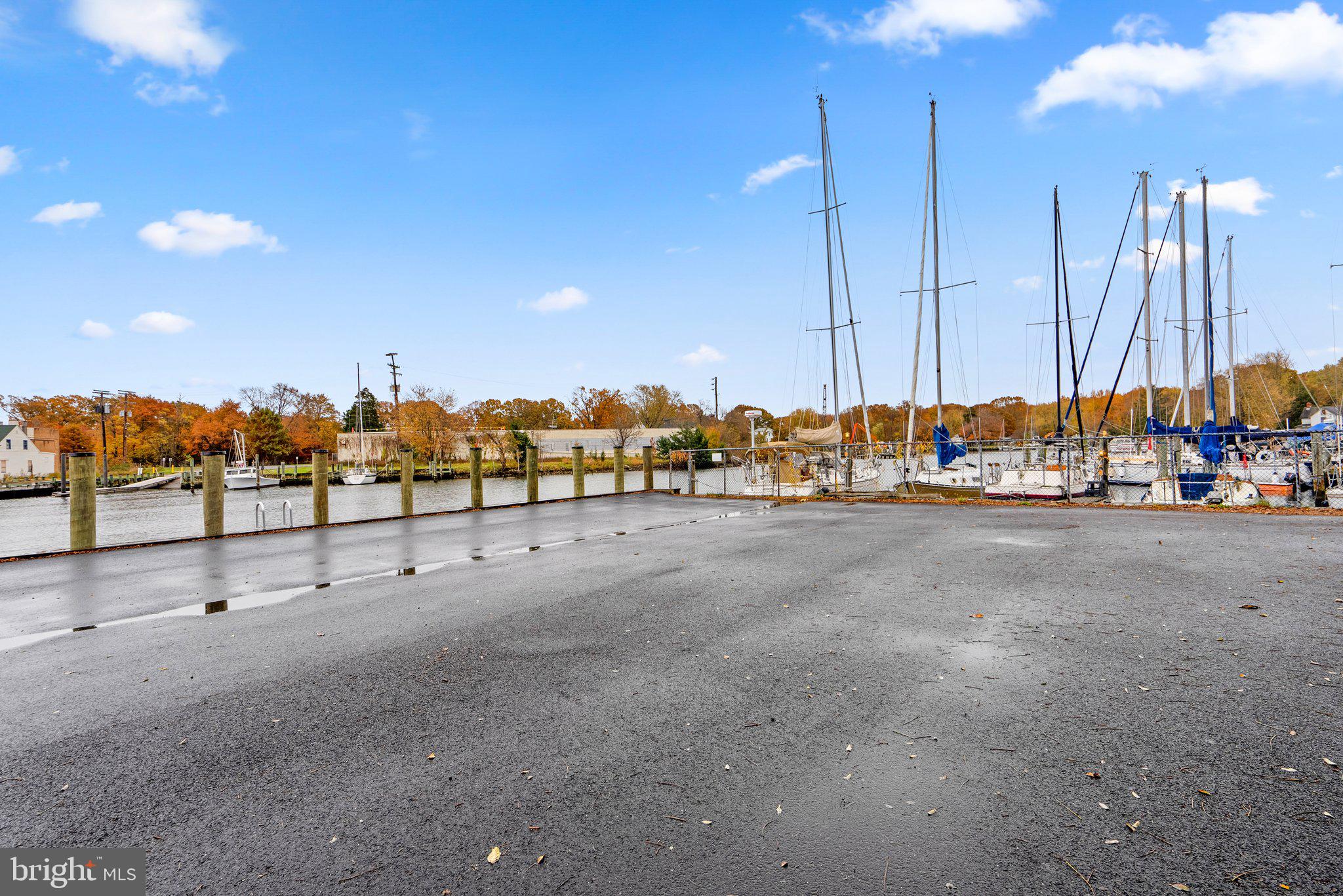 REGULARS - Residential