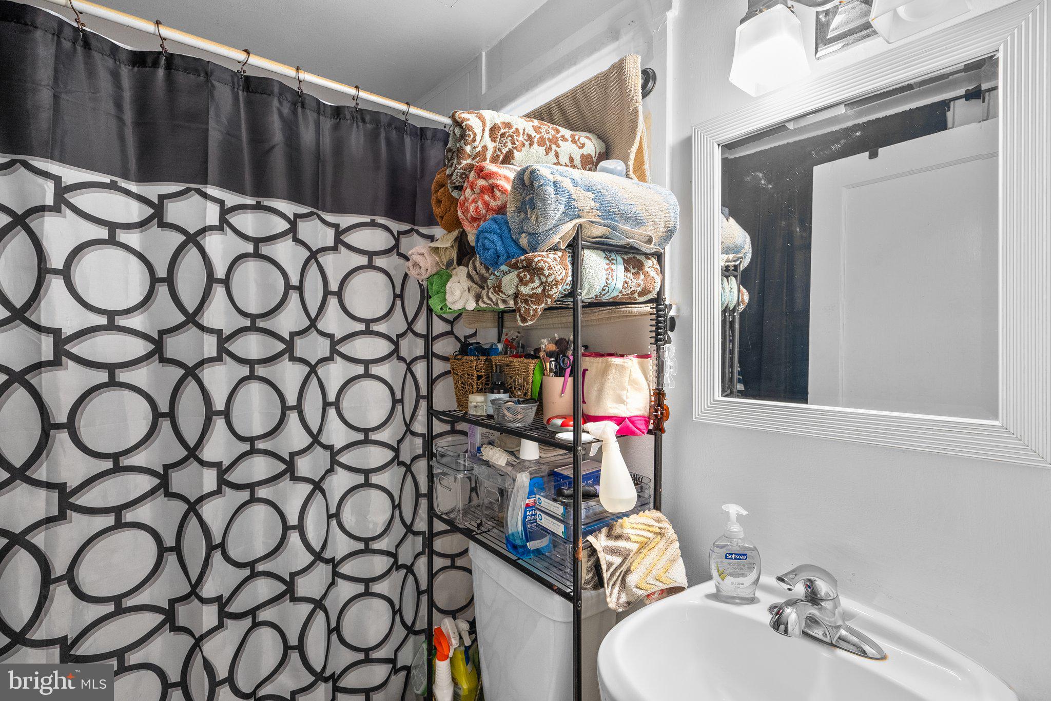 REGULARS - Residential