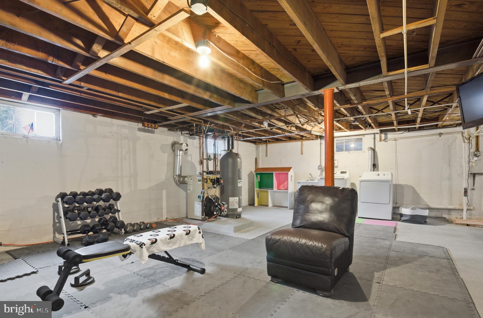 ROSE TREE ESTATES - Residential