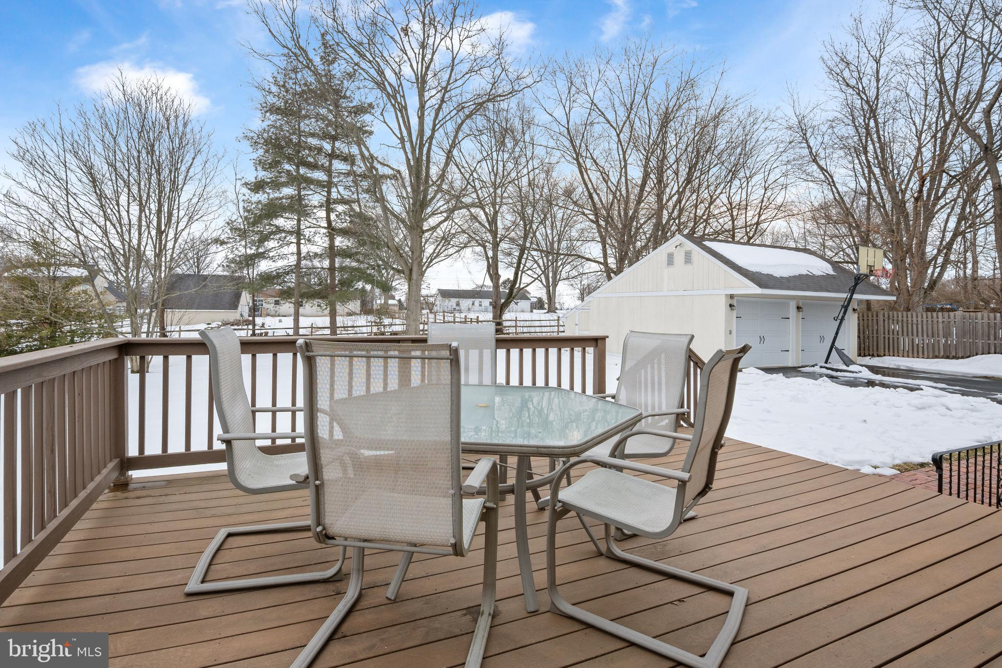 ROSE TREE ESTATES - Residential