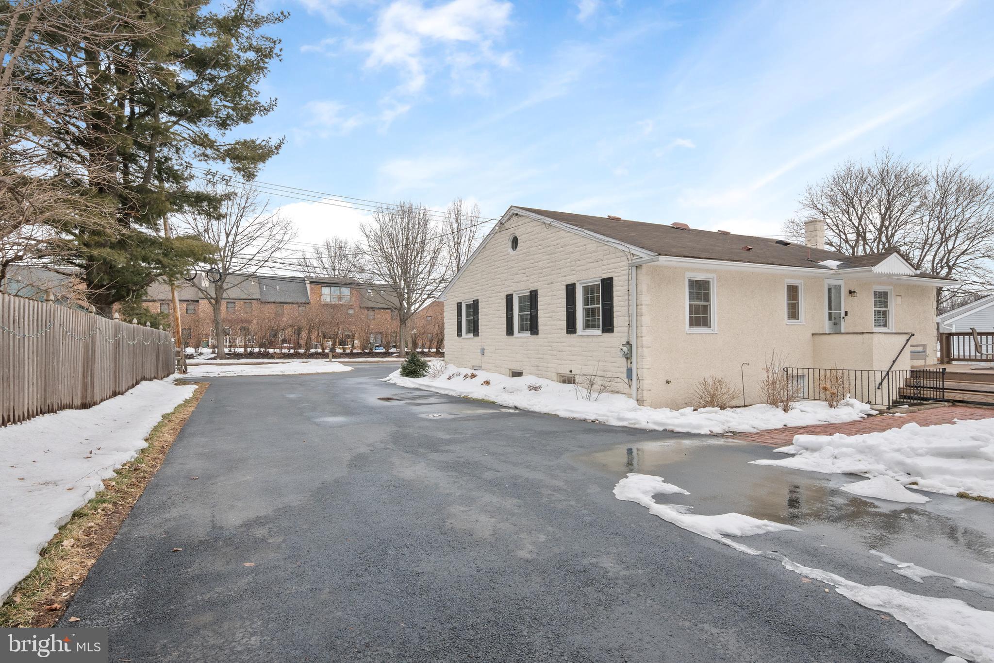 ROSE TREE ESTATES - Residential