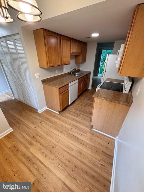 MARYLAND PLACE - Residential Lease