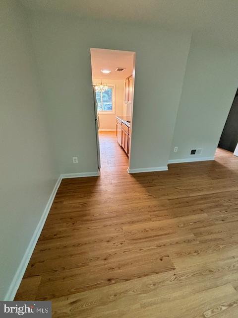 MARYLAND PLACE - Residential Lease