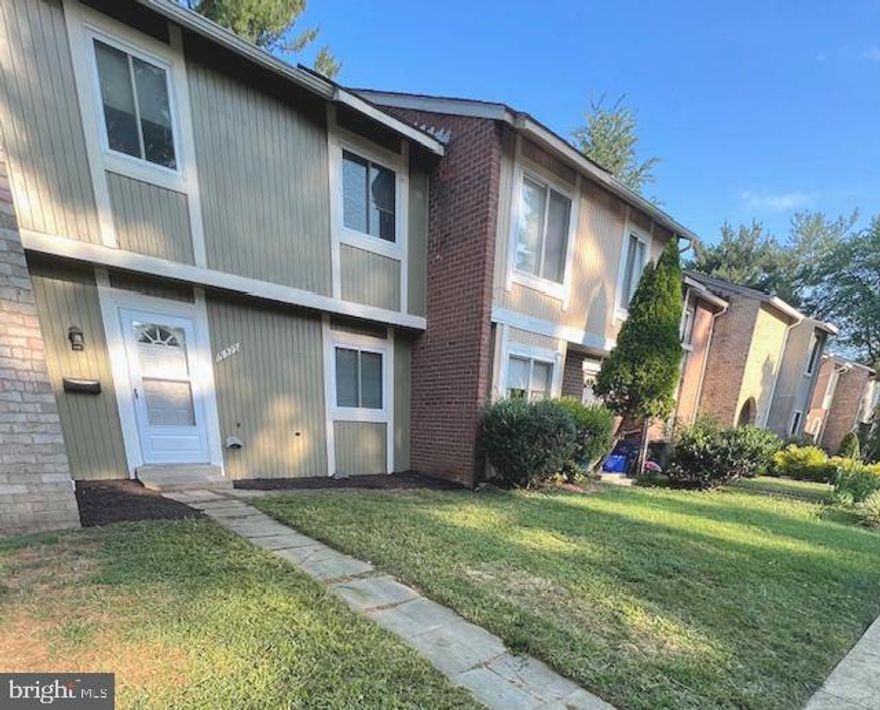 2 BEDROOM TOWNHOME IN MARYLAND PLACE.  
RENOVATED WITH LVT FLOORING, FRESH PAINT THROUGHOUT , PARTIALLY FINISHED WALKOUT BASEMENT,  FENCED REAR YARD MONTGOMERY VILLAGE AMENITIES