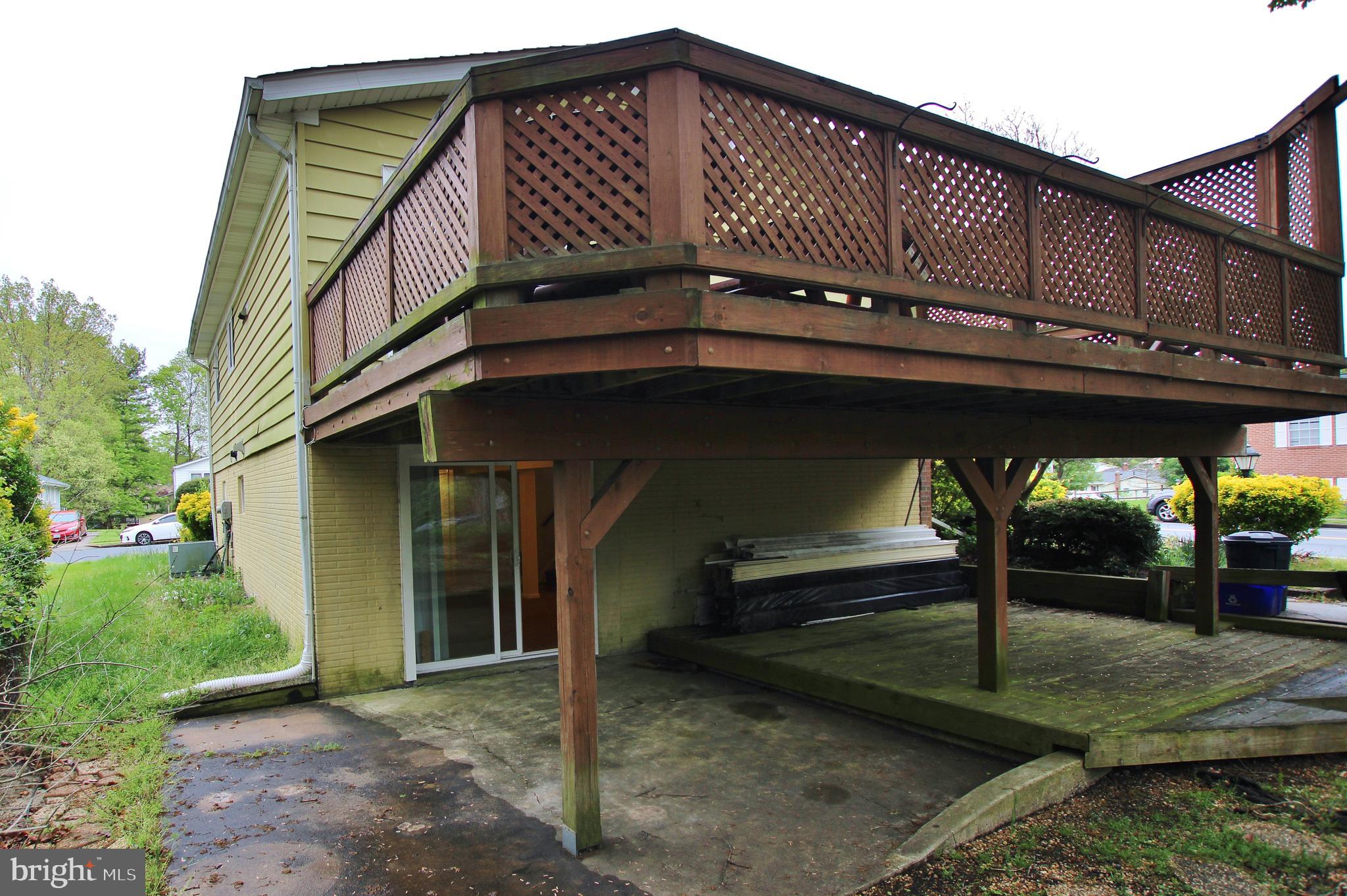 LAKE RIDGE- OAKWOOD - Residential Lease