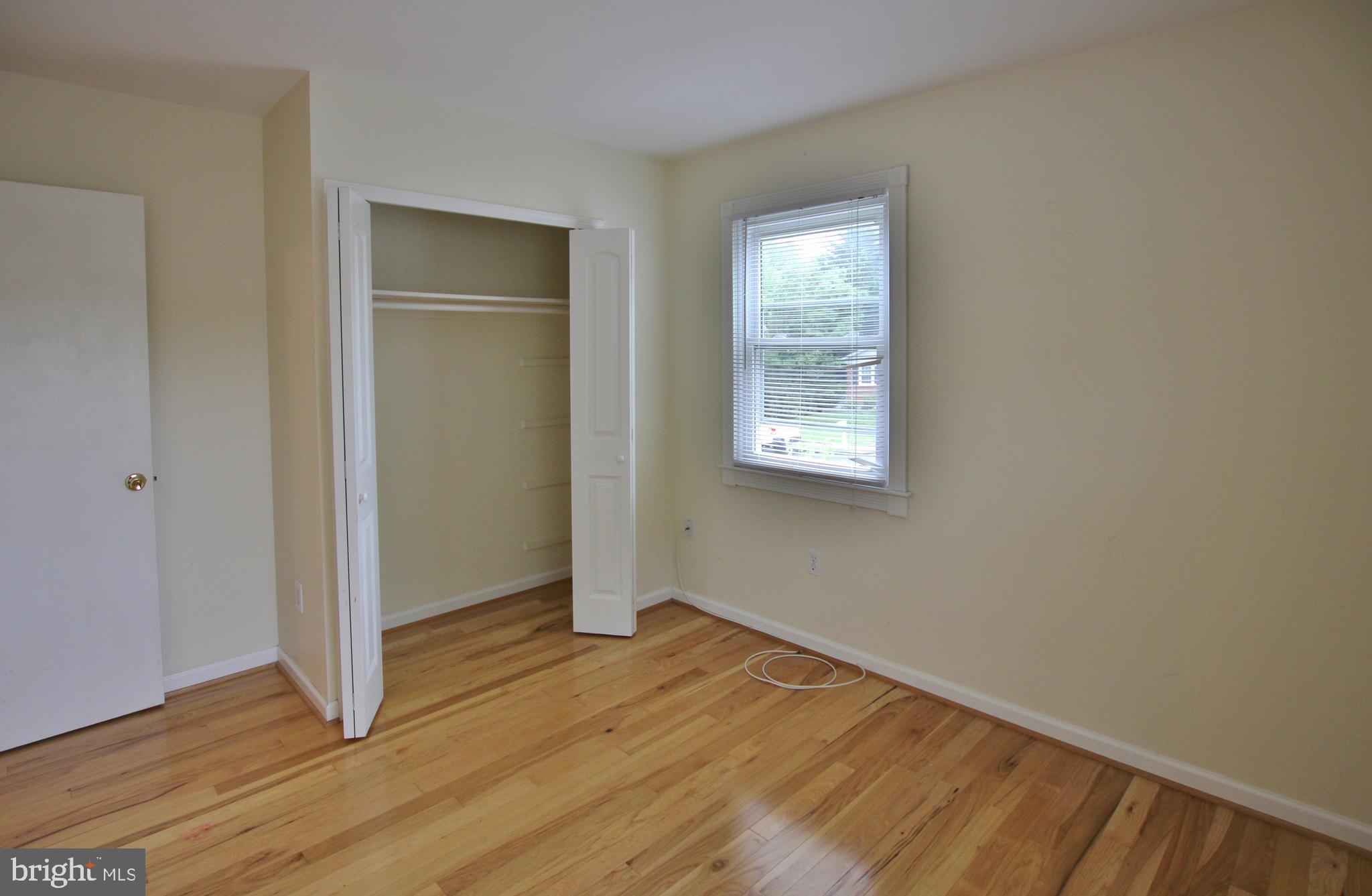 LAKE RIDGE- OAKWOOD - Residential Lease