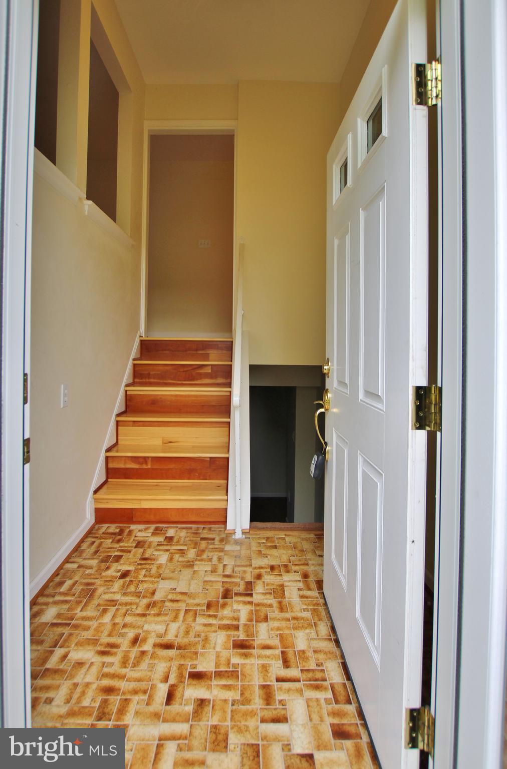 LAKE RIDGE- OAKWOOD - Residential Lease