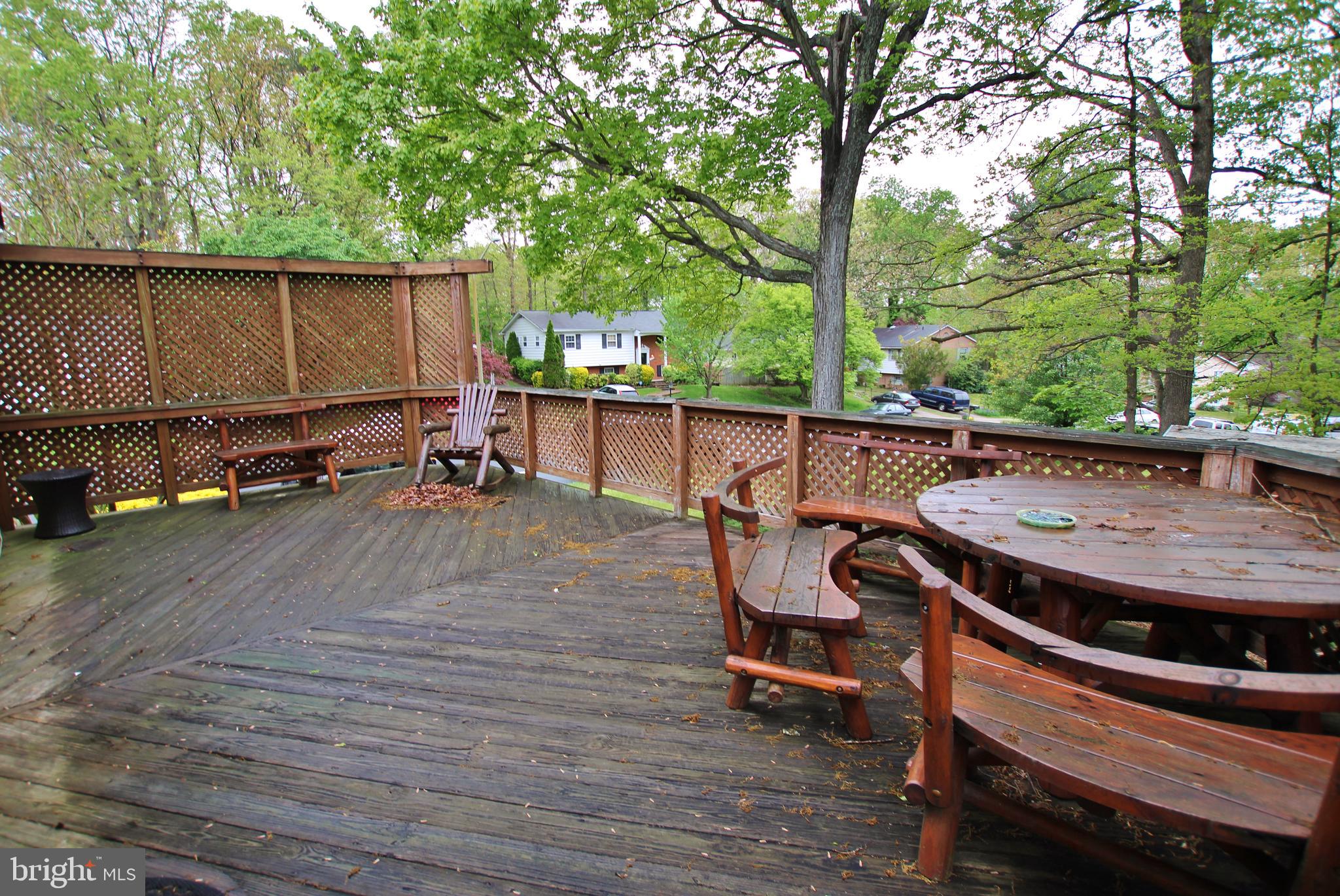 LAKE RIDGE- OAKWOOD - Residential Lease