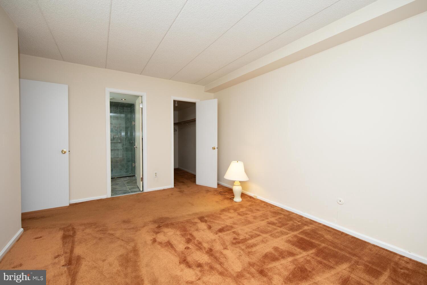 VALLEY GLEN - Residential
