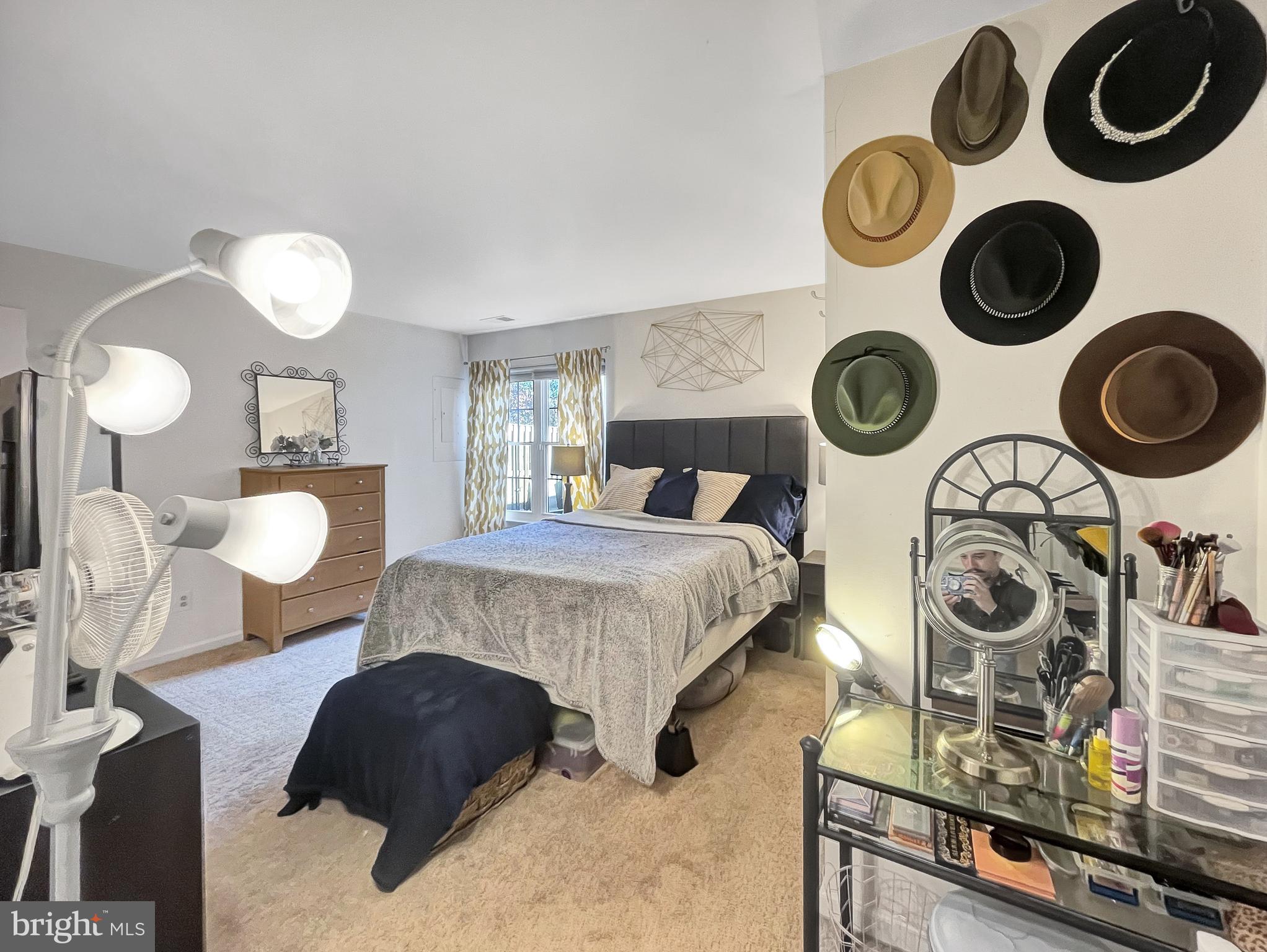 STOCKBRIDGE - Residential