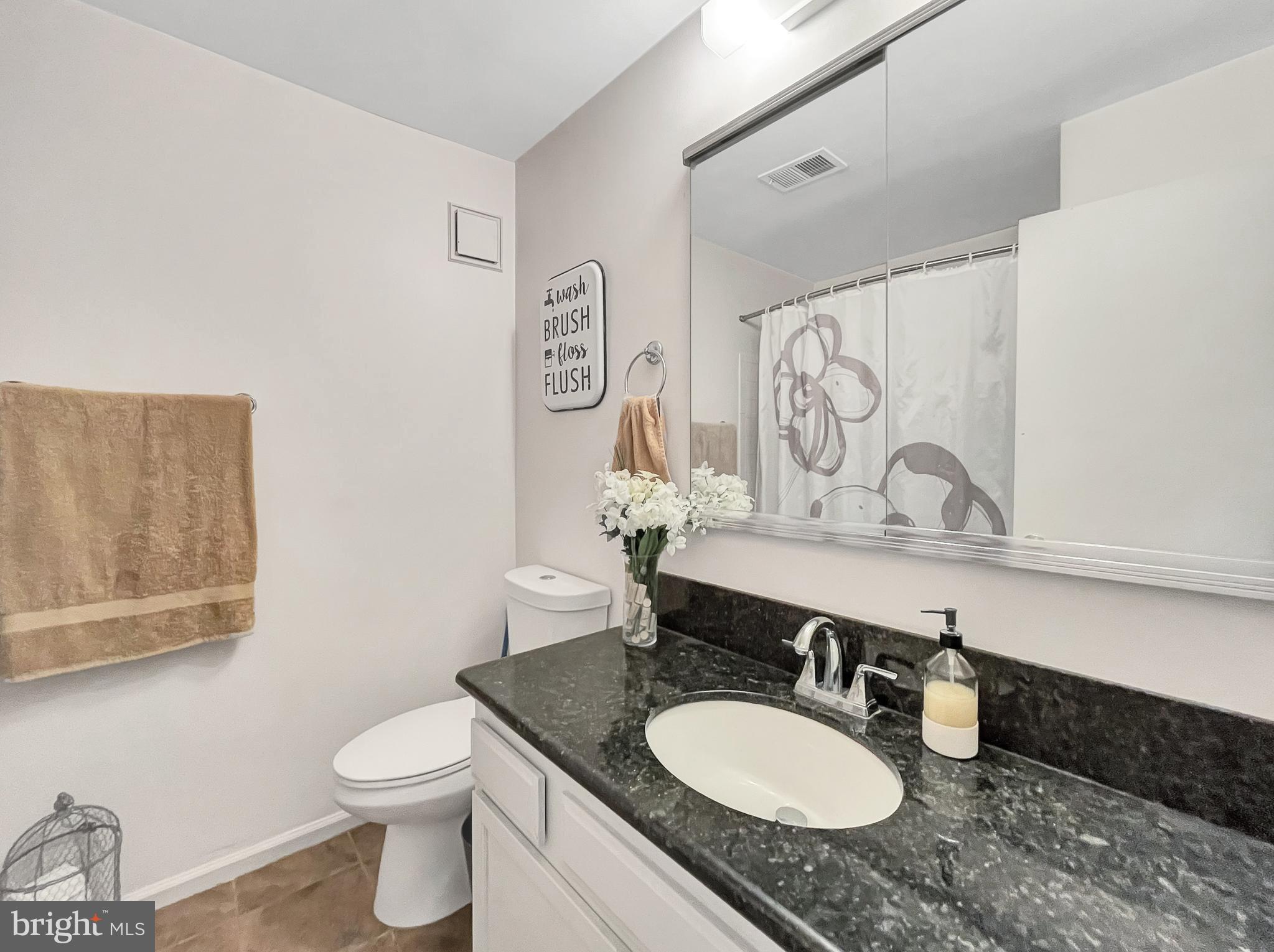 STOCKBRIDGE - Residential