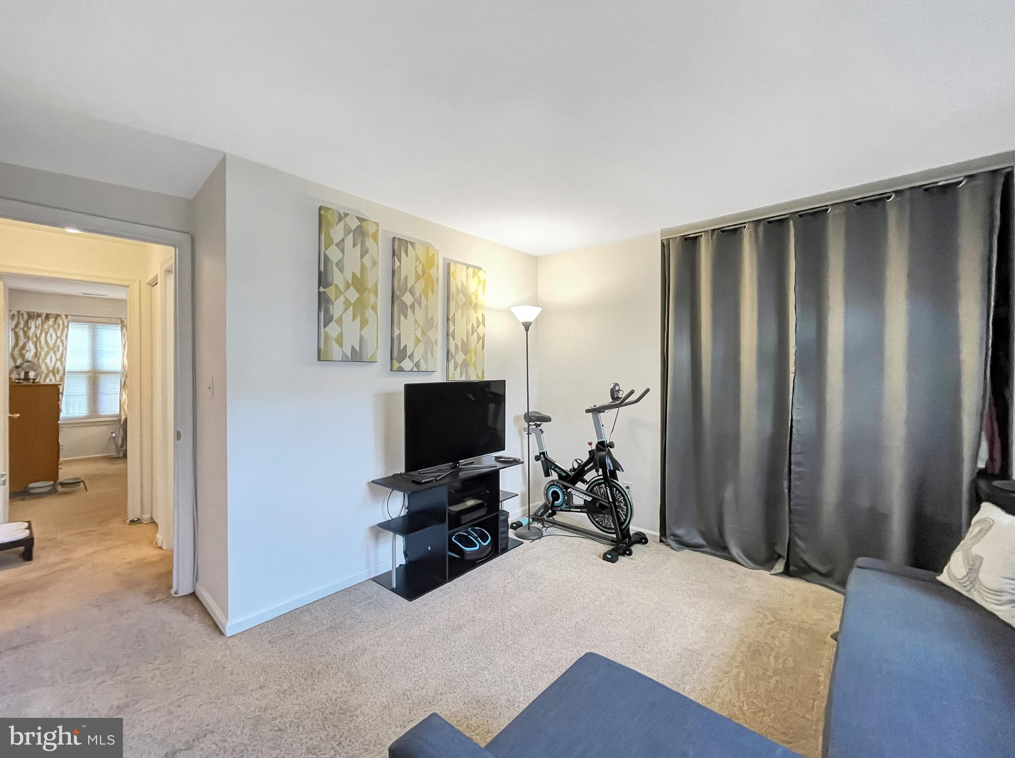 STOCKBRIDGE - Residential