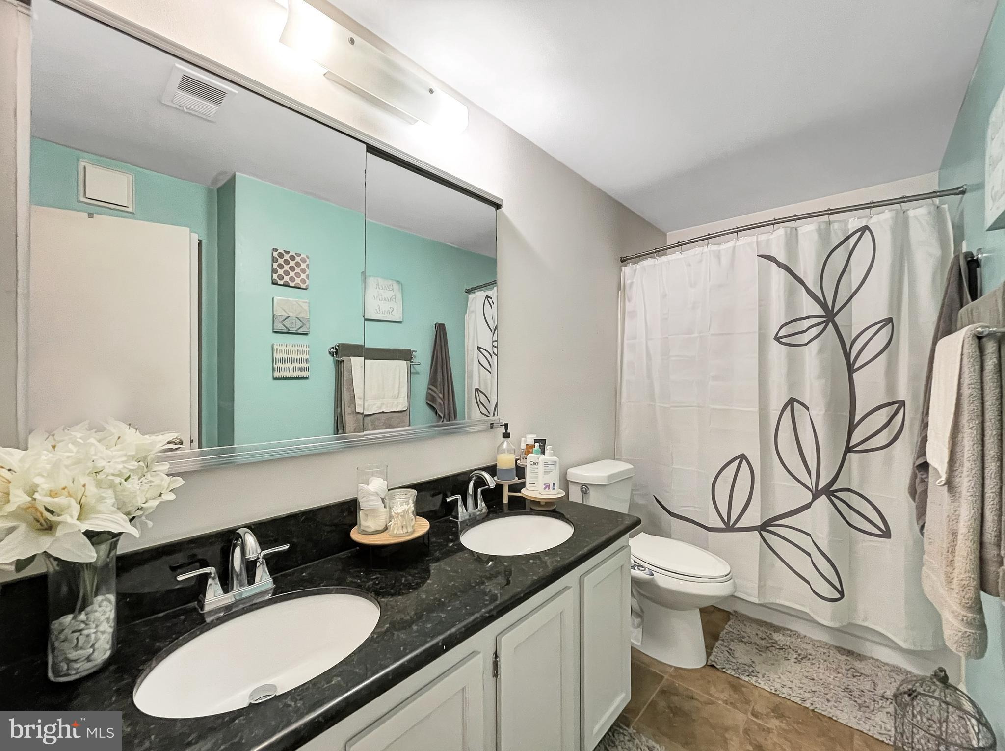 STOCKBRIDGE - Residential