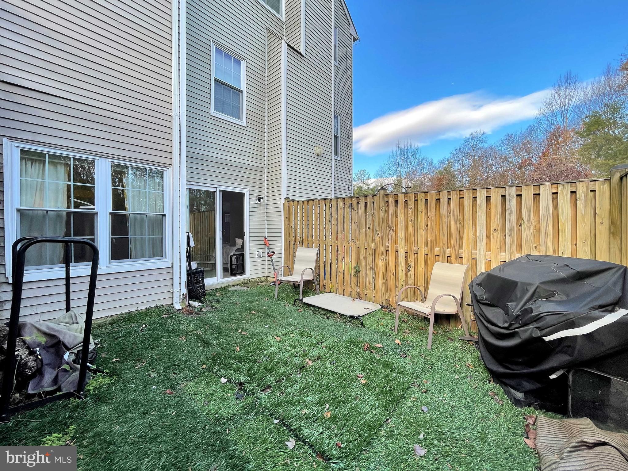 STOCKBRIDGE - Residential