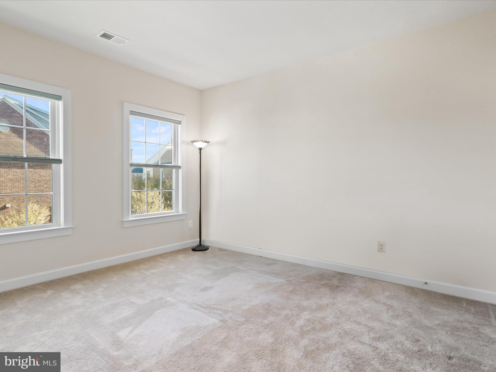 ARCOLA - Residential