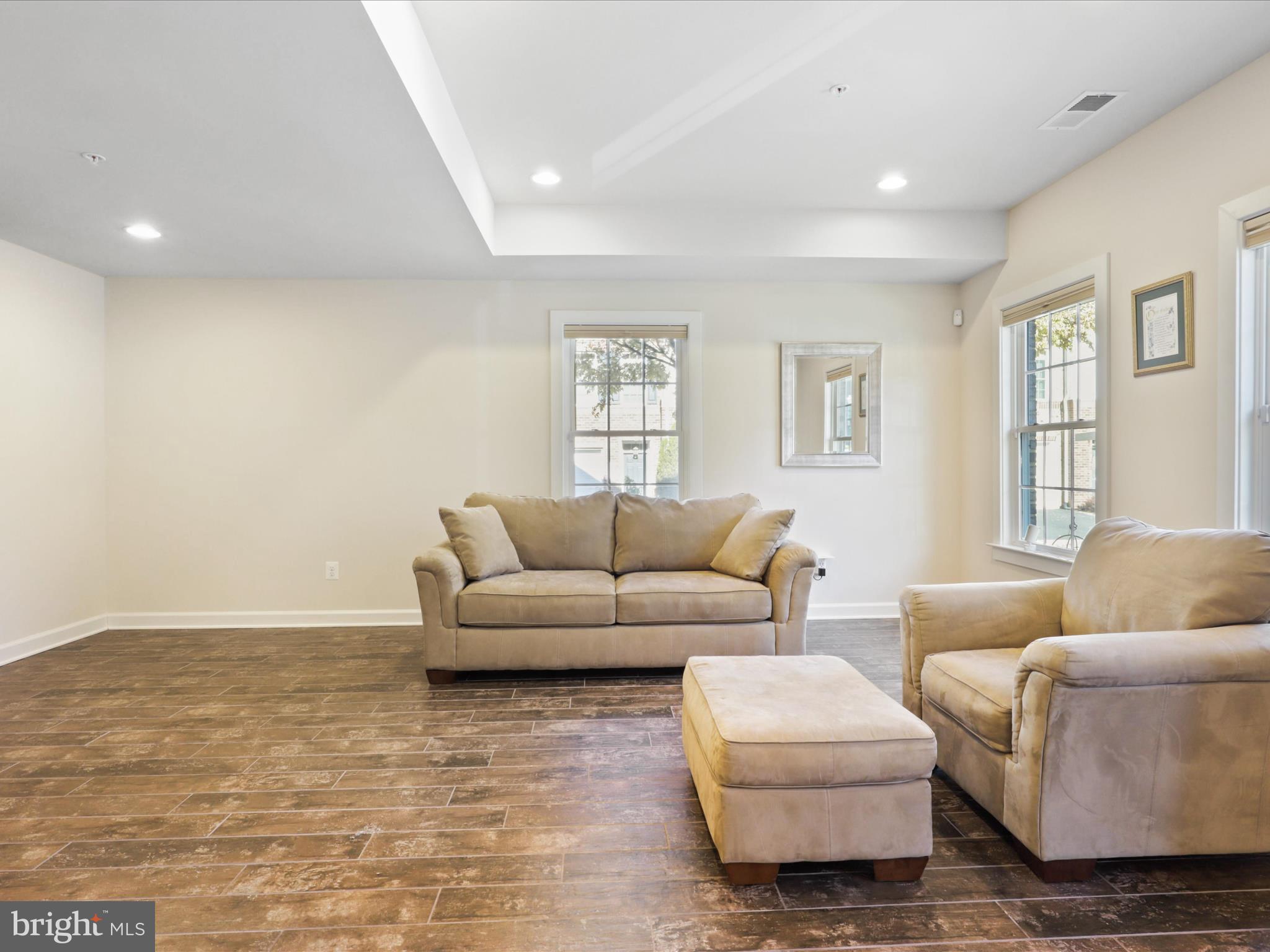 ARCOLA - Residential