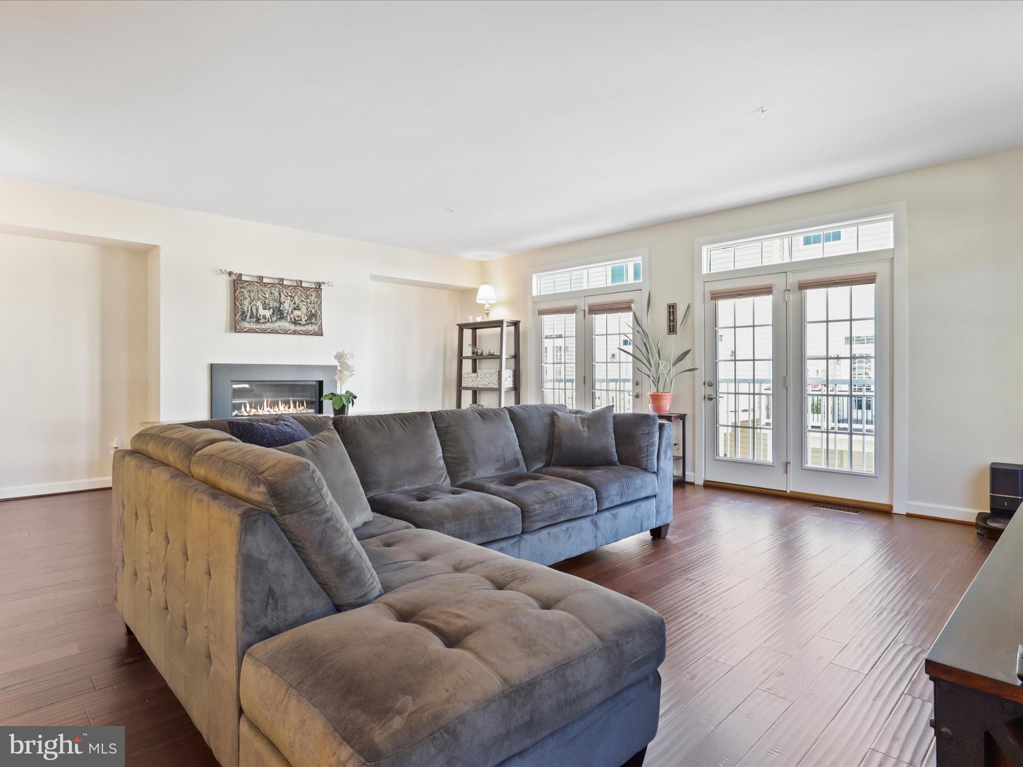 ARCOLA - Residential