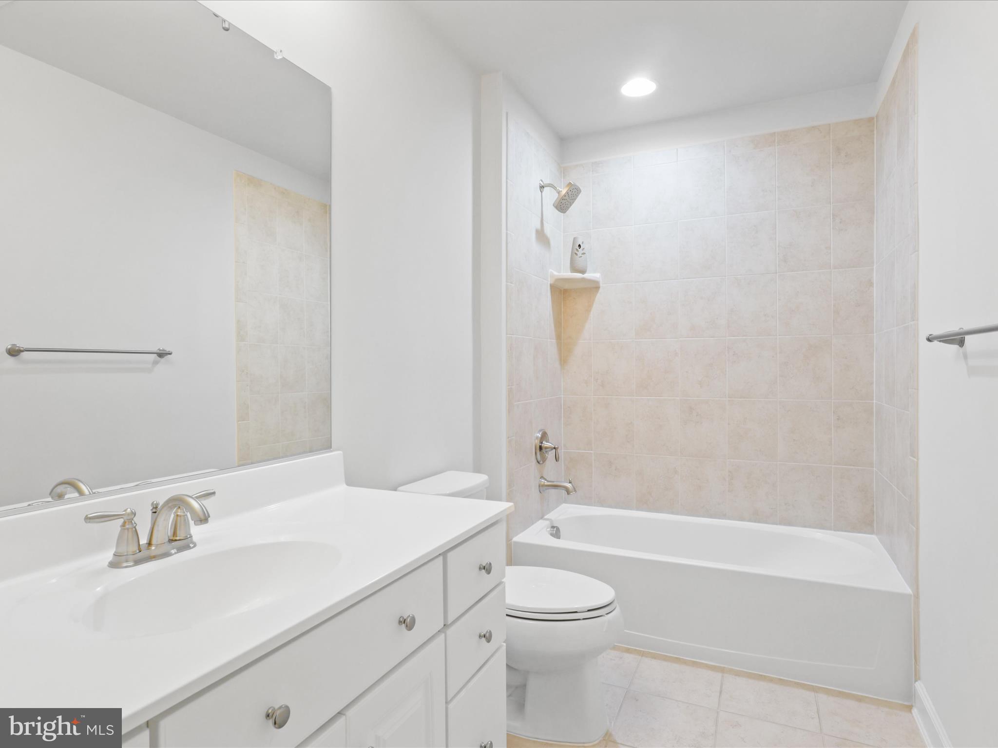 ARCOLA - Residential