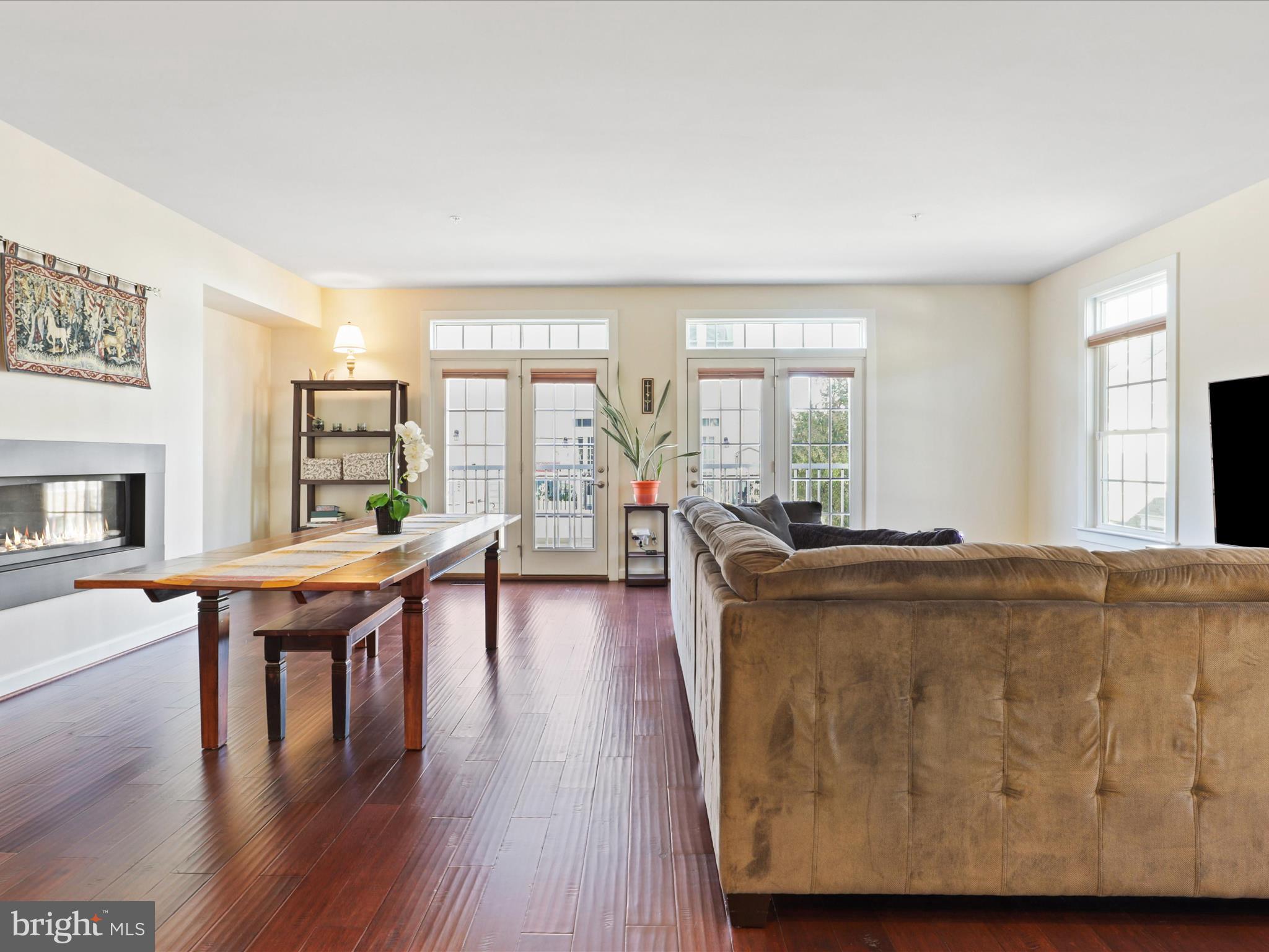 ARCOLA - Residential