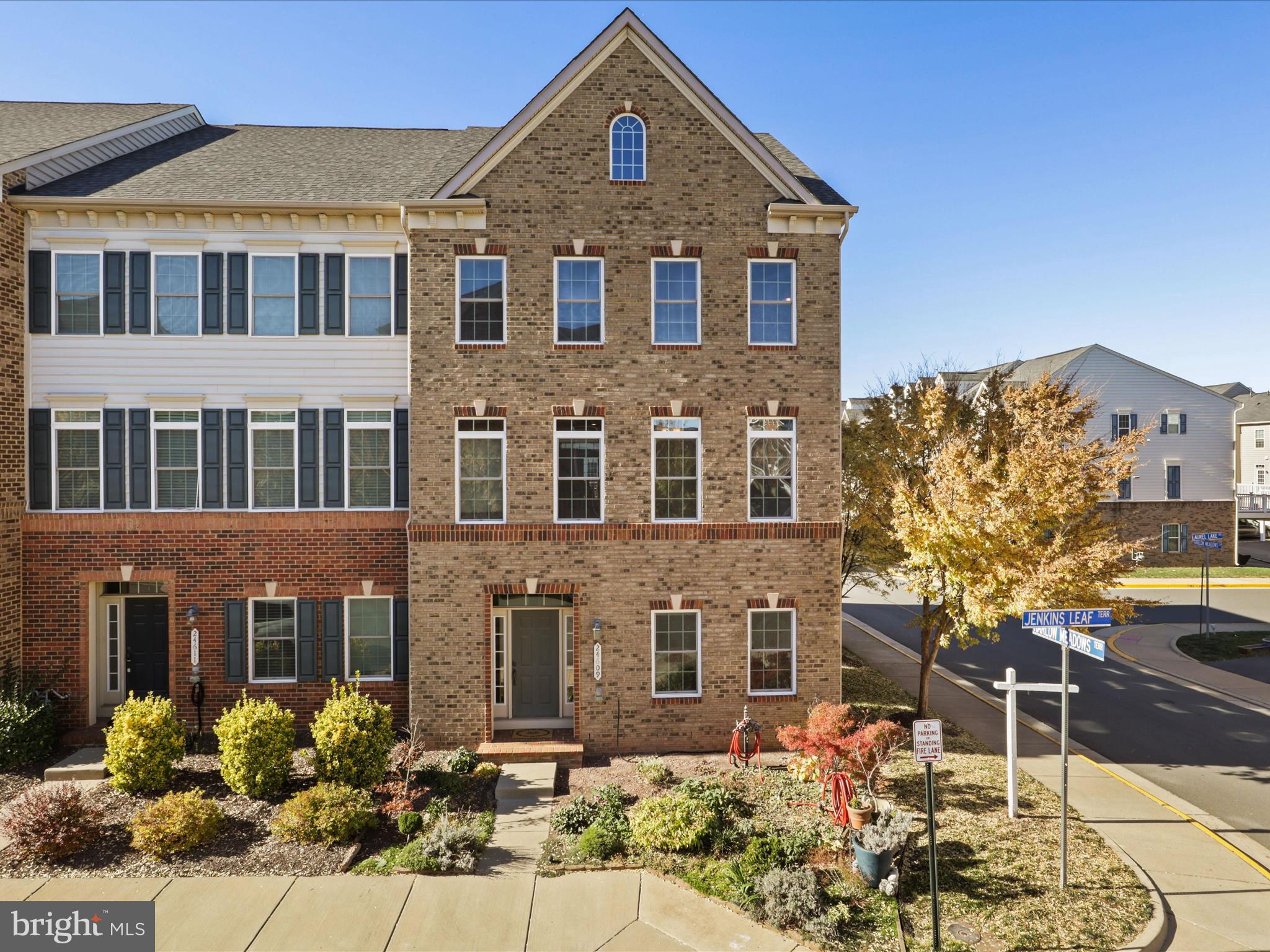 ARCOLA - Residential