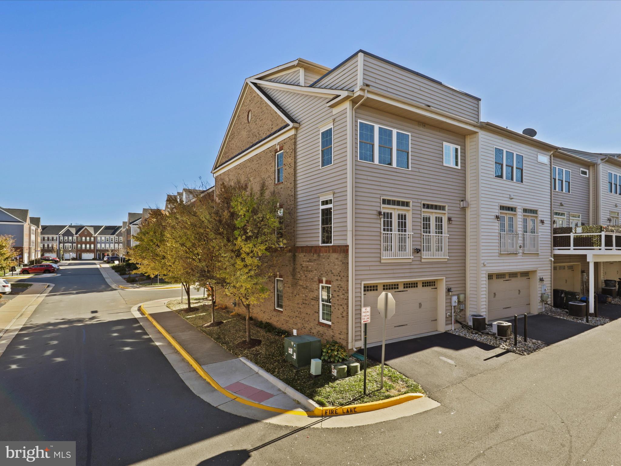 ARCOLA - Residential