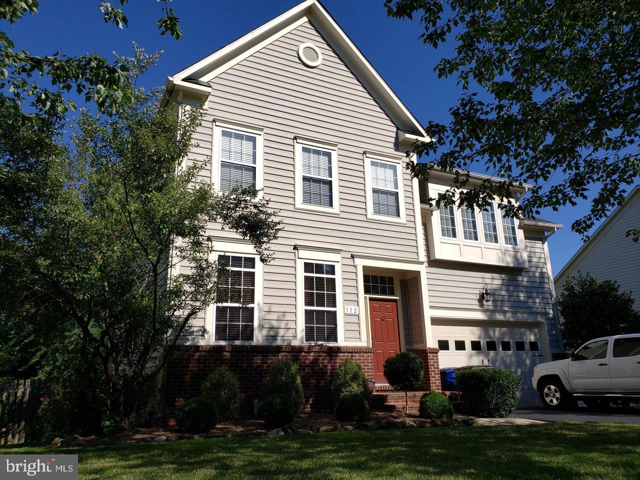 ROSEBROOK - Residential Lease