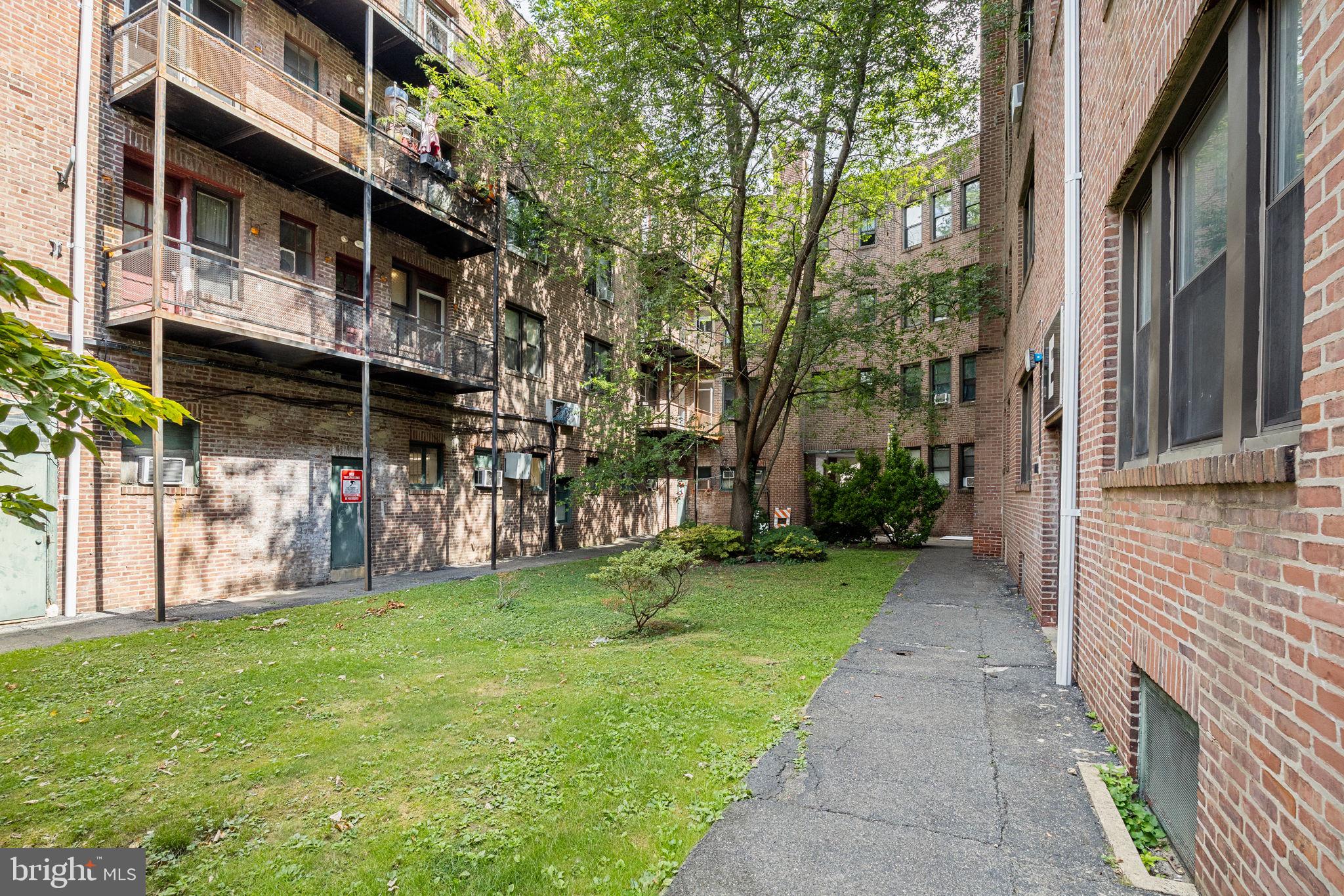 BYWOOD - Residential Lease