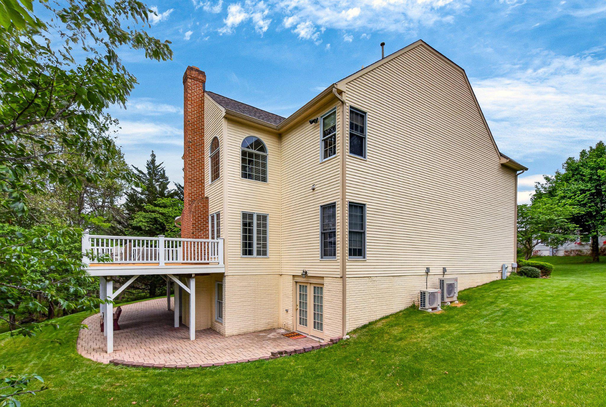 SEMINARY OVERLOOK - Residential