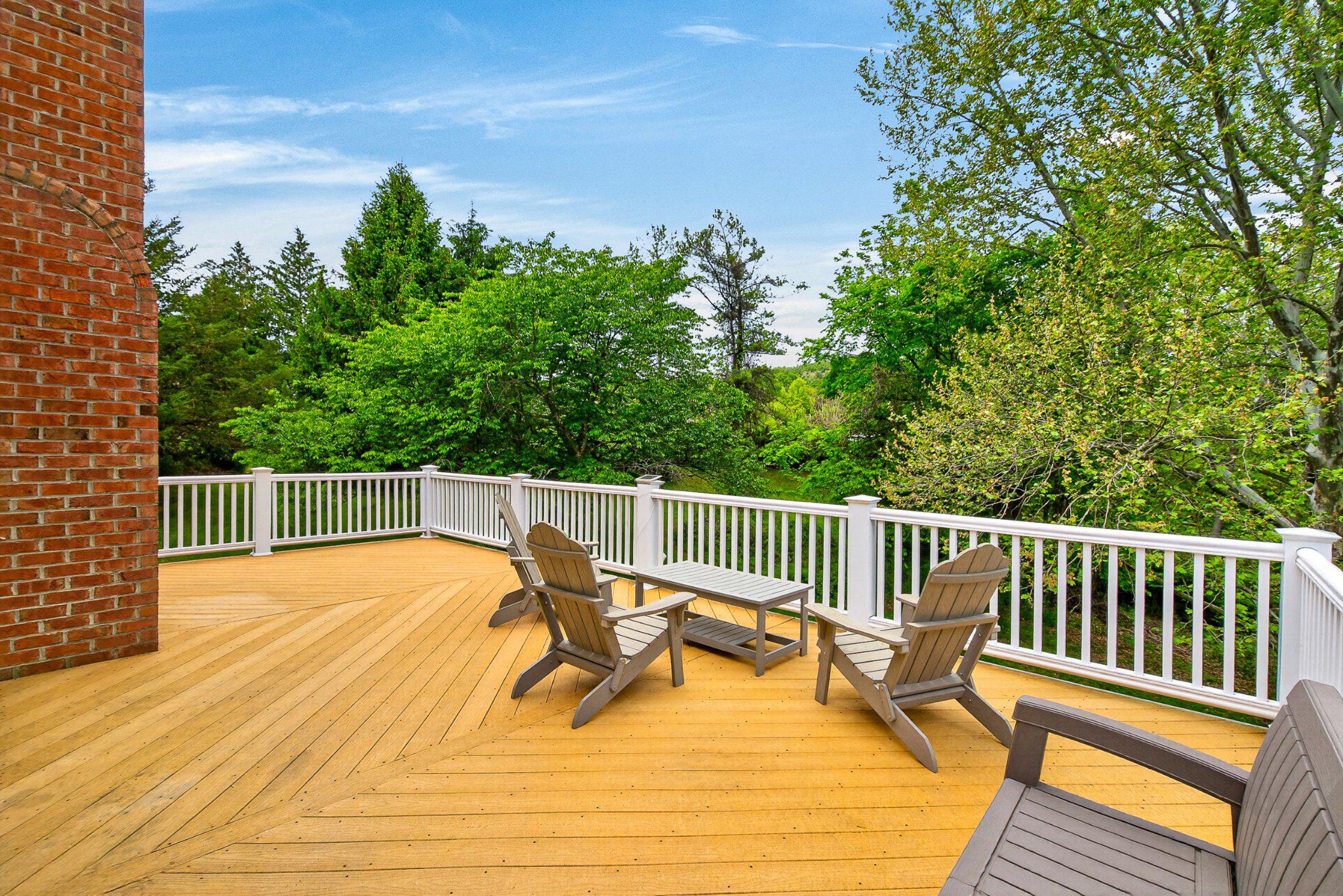 SEMINARY OVERLOOK - Residential