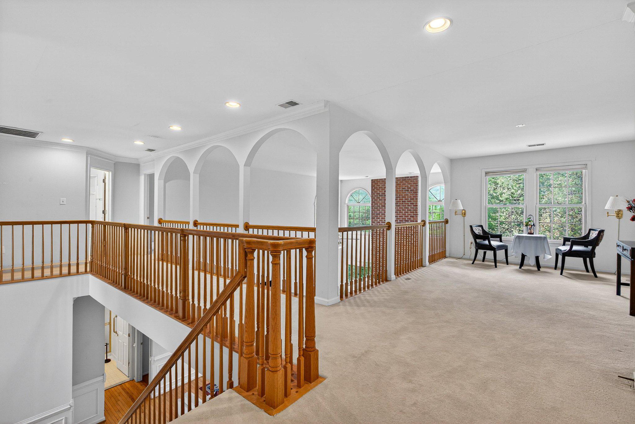 SEMINARY OVERLOOK - Residential