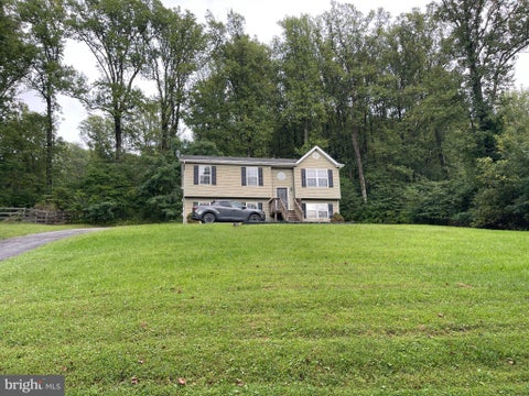 Homes For Sale - 34 Wambach Court<br/> FRONT ROYAL, VA 22630