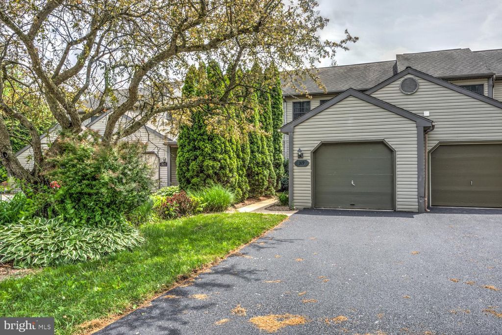 Photo of 319 W MAIN ST, ADAMSTOWN, PA 19501 (MLS # PALA2035164)