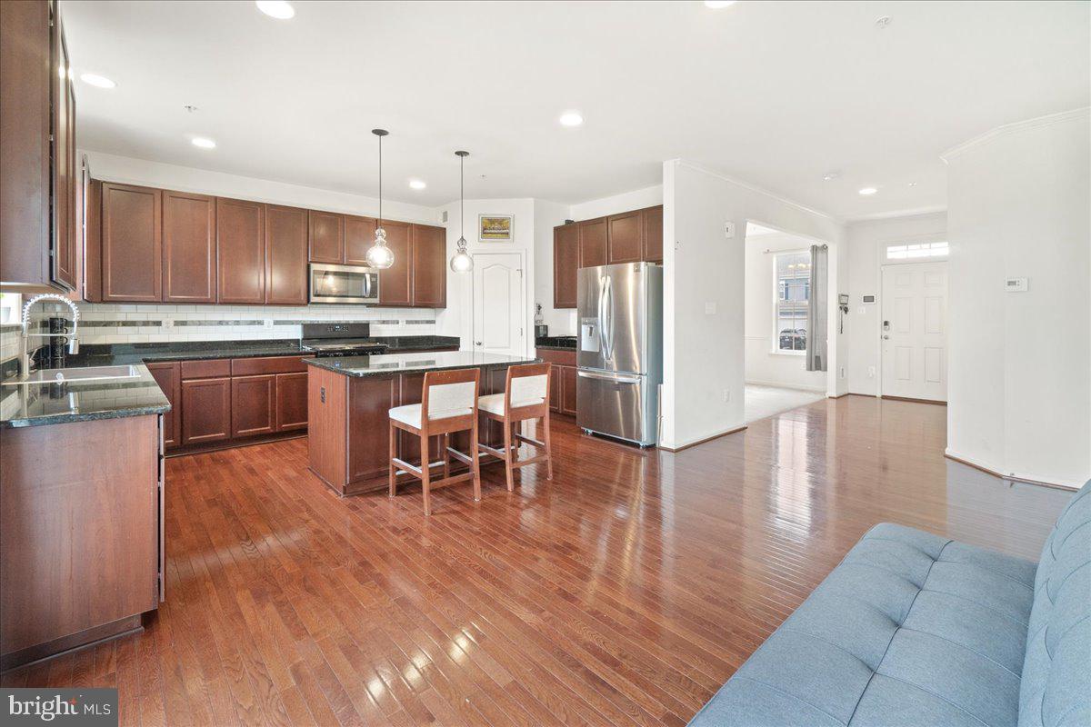 WESTFIELDS - Residential