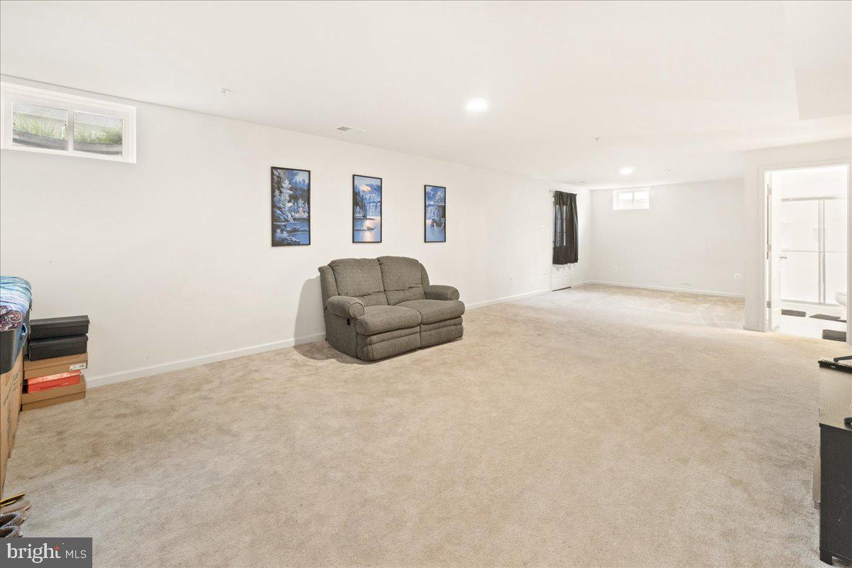 WESTFIELDS - Residential