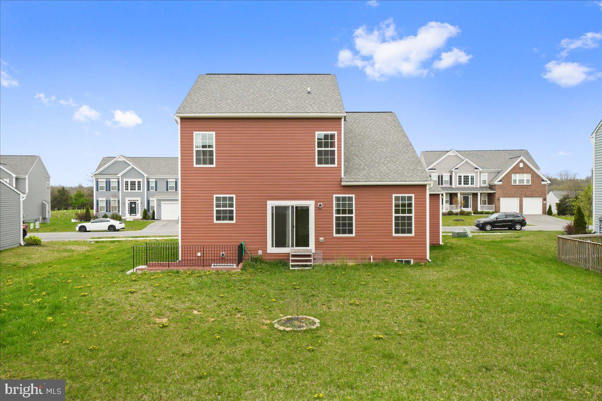 WESTFIELDS - Residential