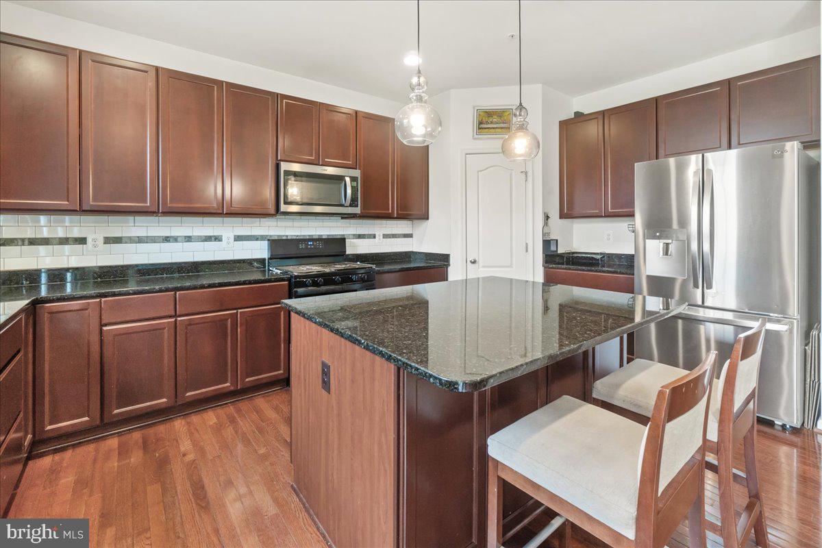 WESTFIELDS - Residential