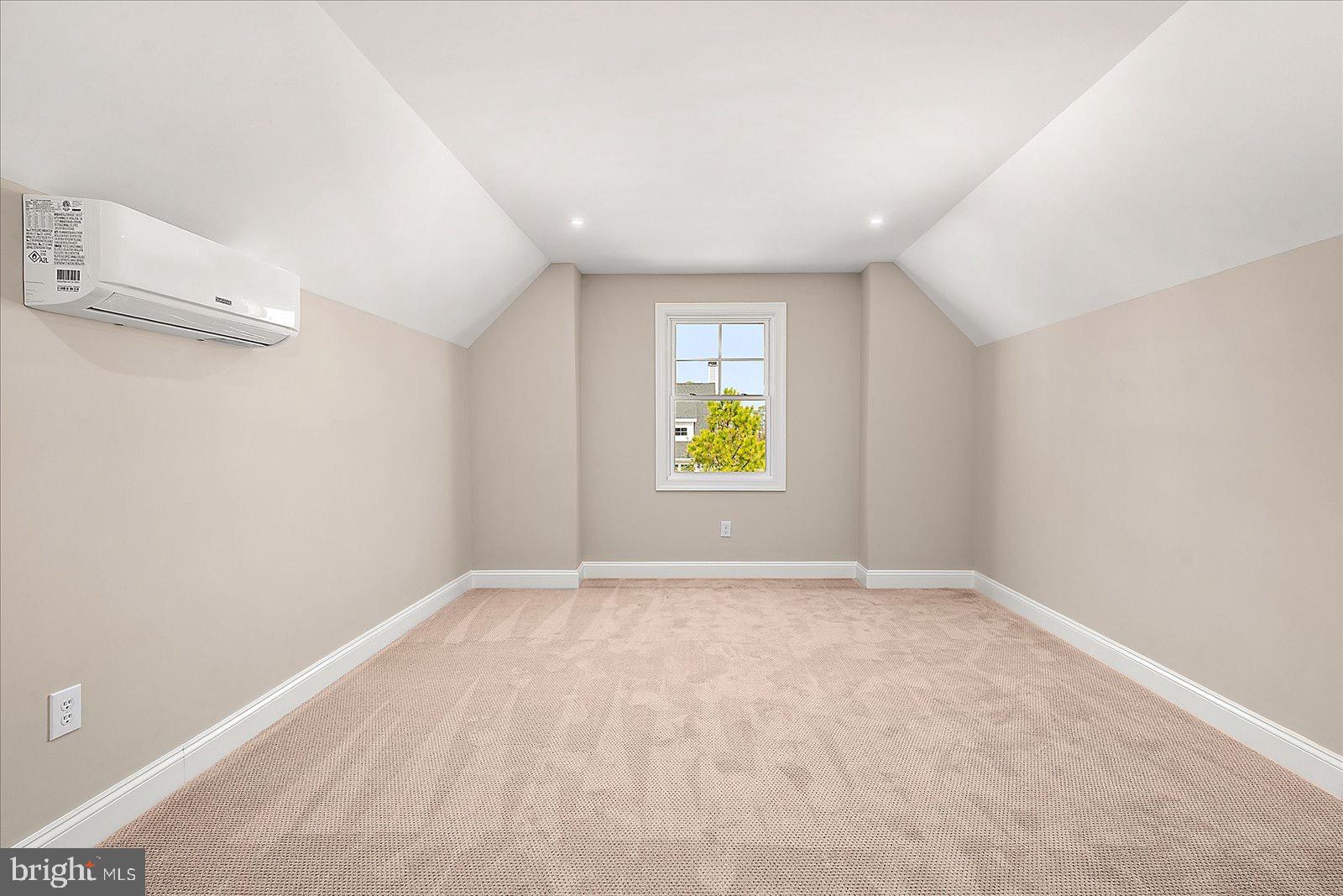 BAYSIDE - Residential