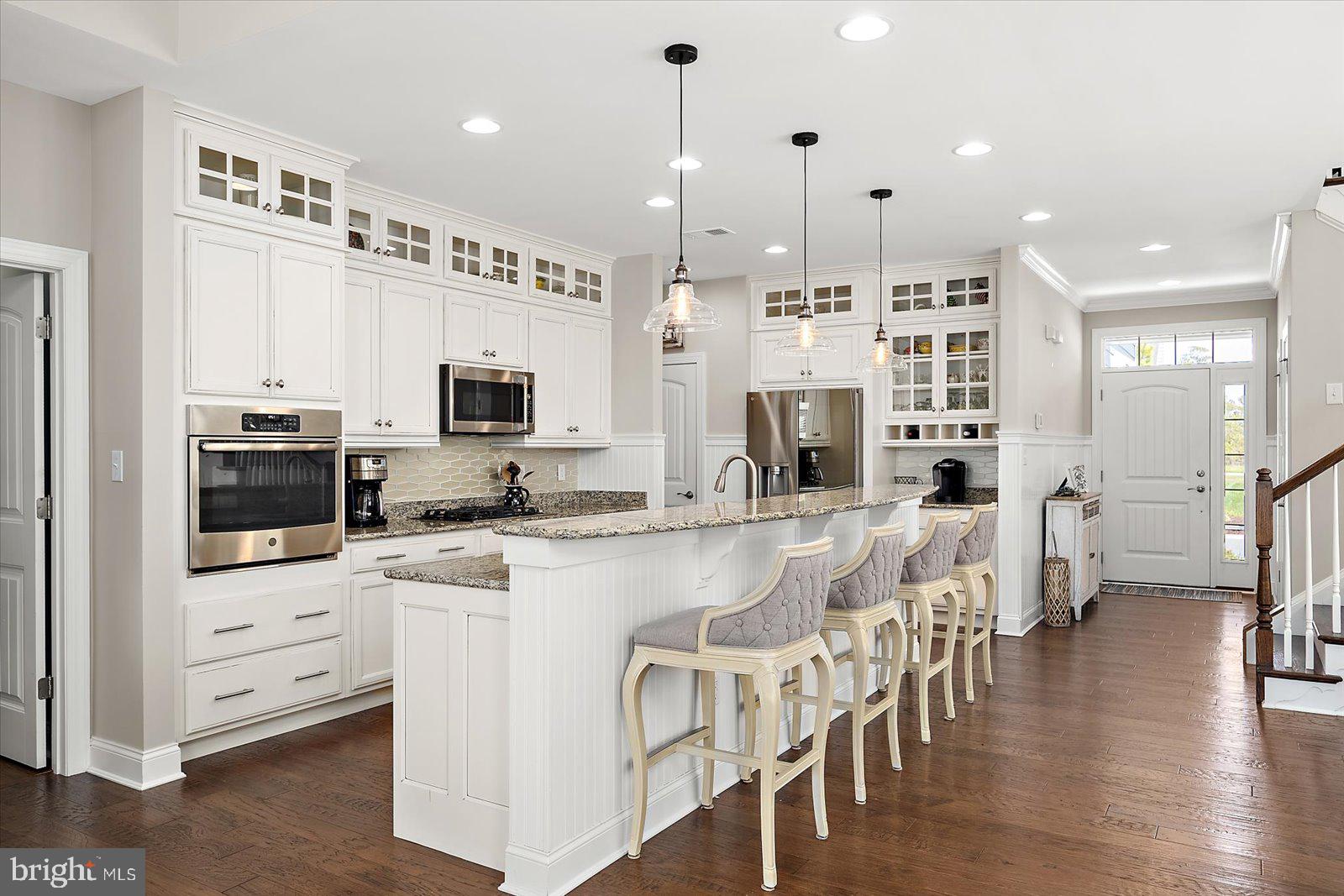 BAYSIDE - Residential