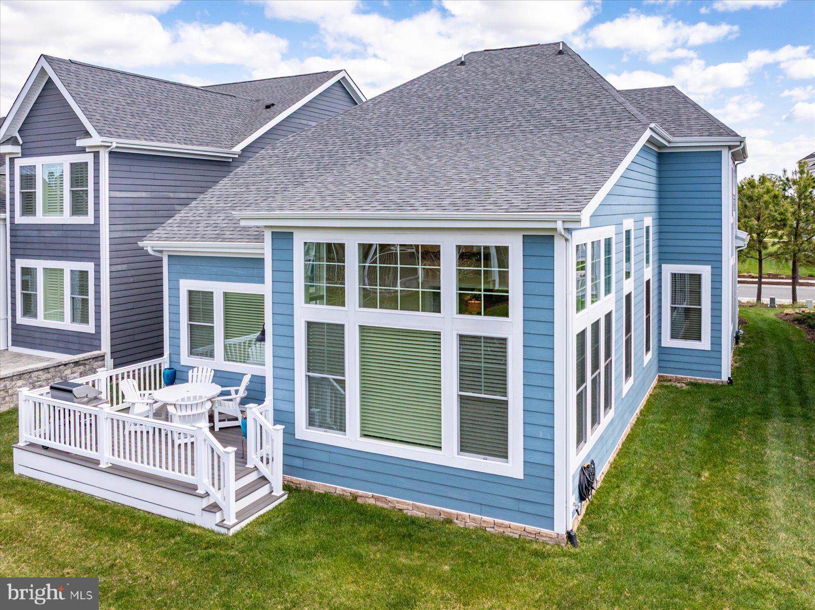 BAYSIDE - Residential