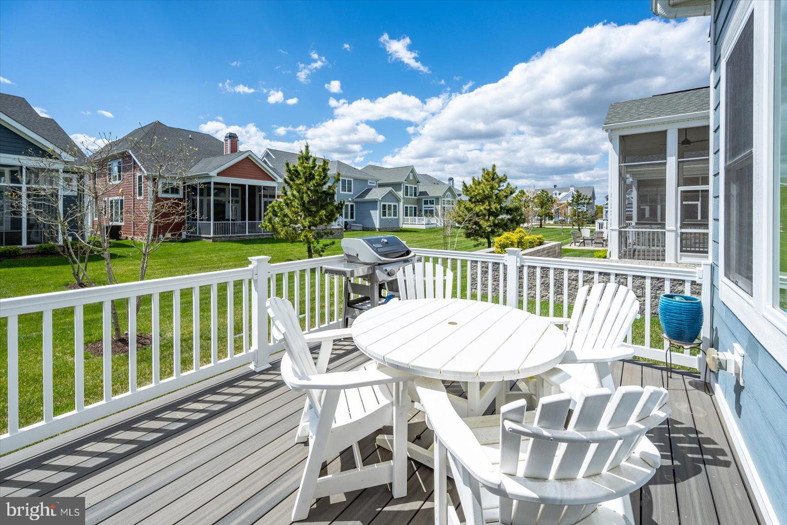 BAYSIDE - Residential